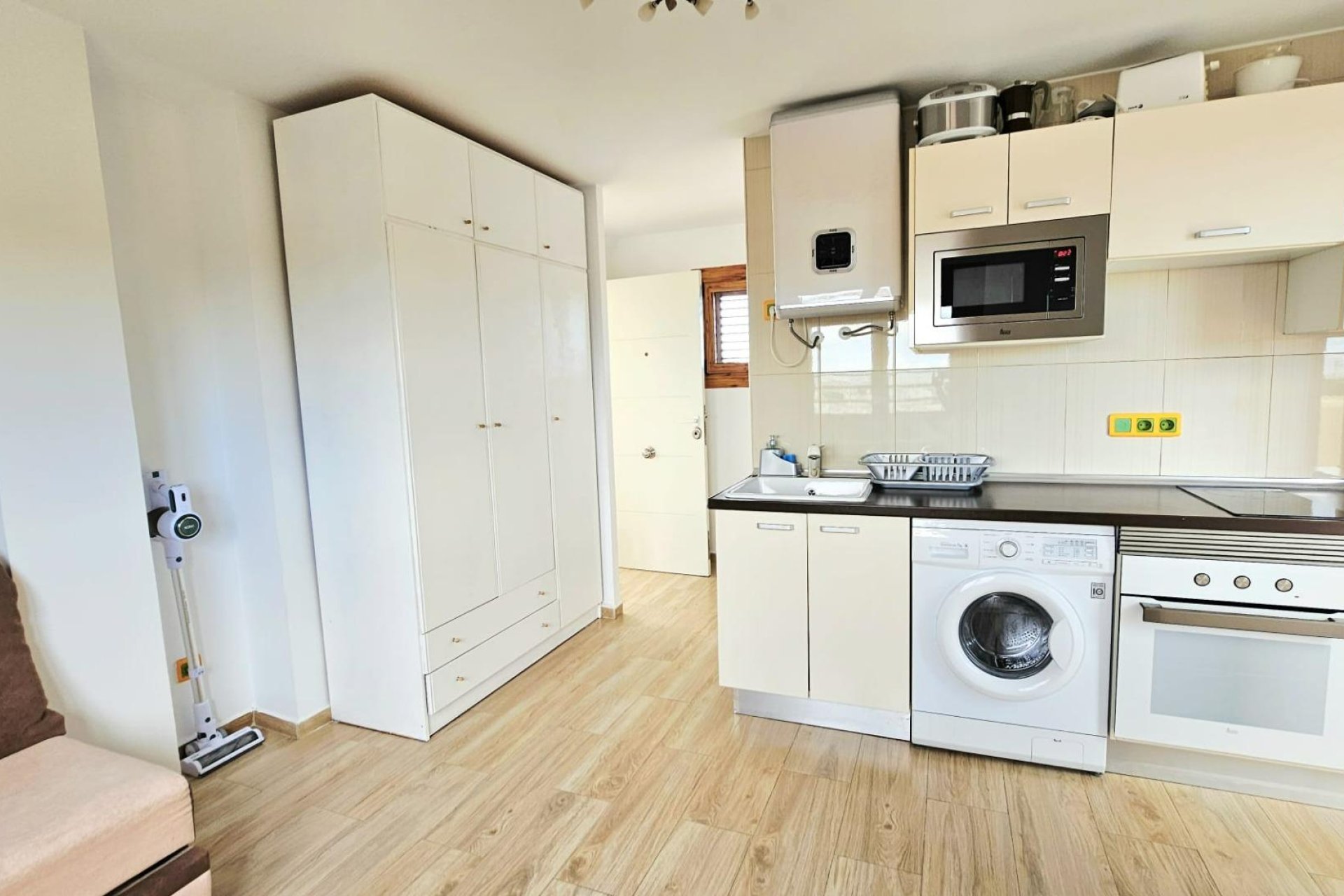 Segunda mano - Apartamento -
Torrevieja - Nueva Torrevieja