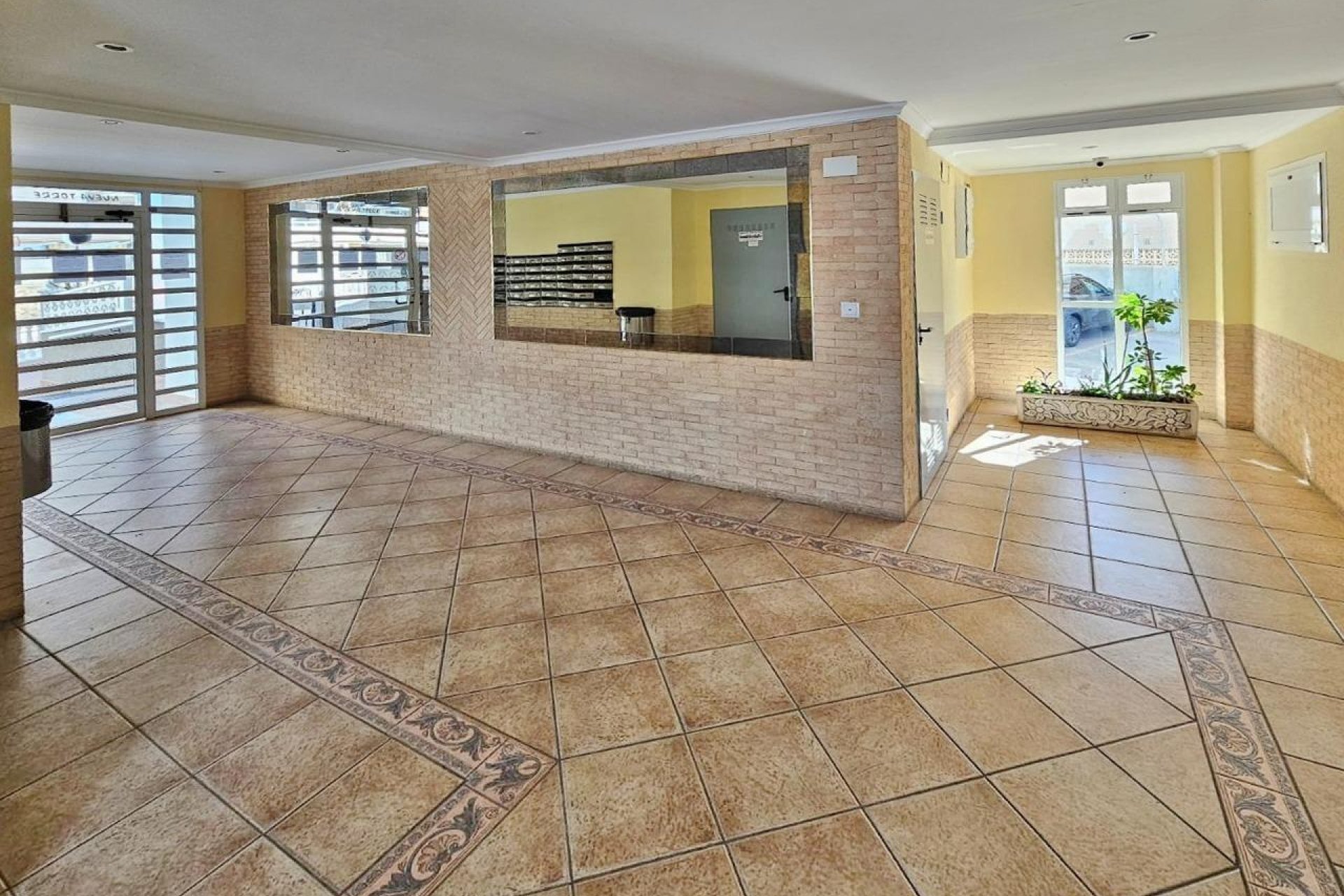 Segunda mano - Apartamento -
Torrevieja - Nueva Torrevieja