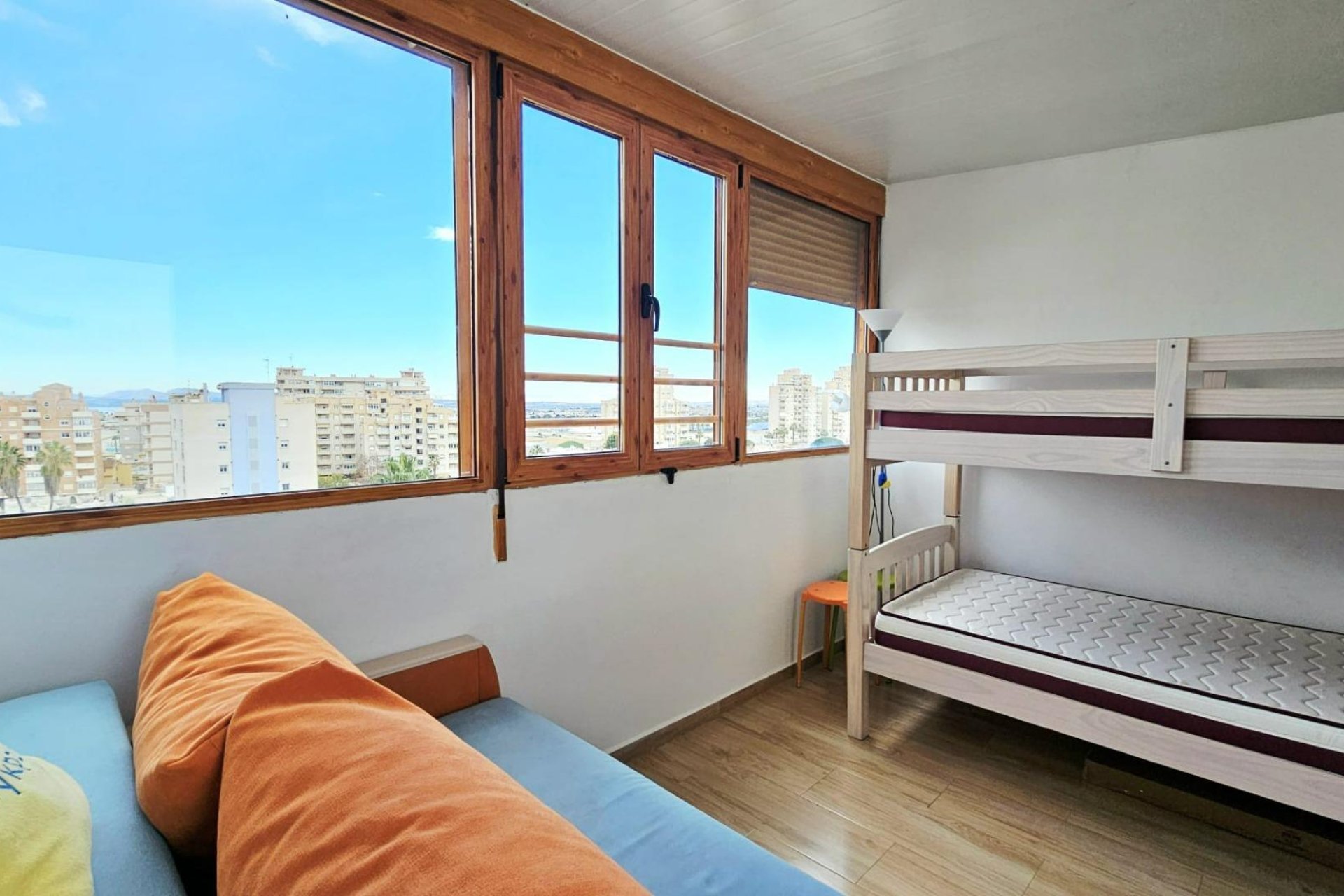 Segunda mano - Apartamento -
Torrevieja - Nueva Torrevieja
