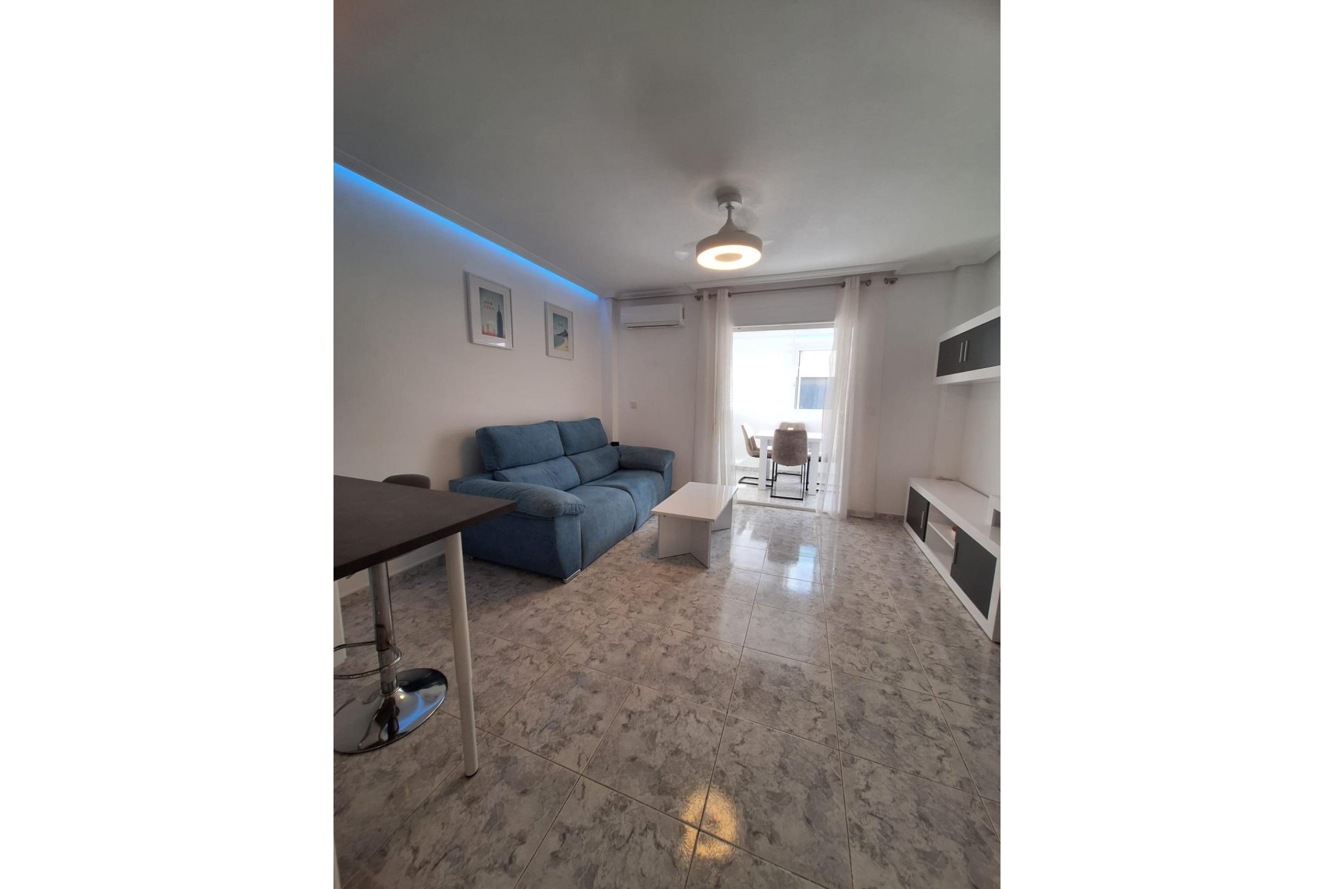 Segunda mano - Apartamento -
Torrevieja - Nueva Torrevieja