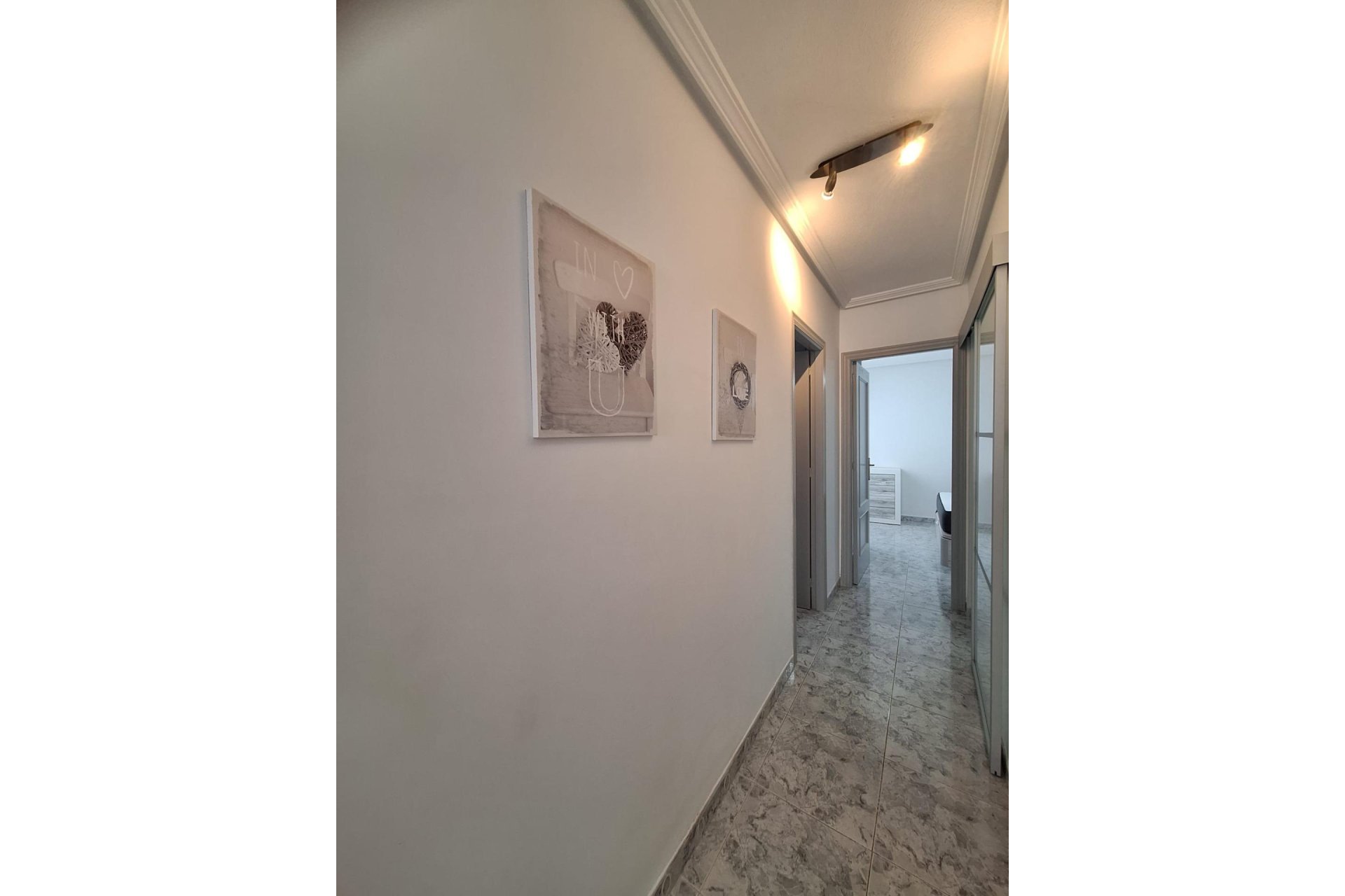 Segunda mano - Apartamento -
Torrevieja - Nueva Torrevieja