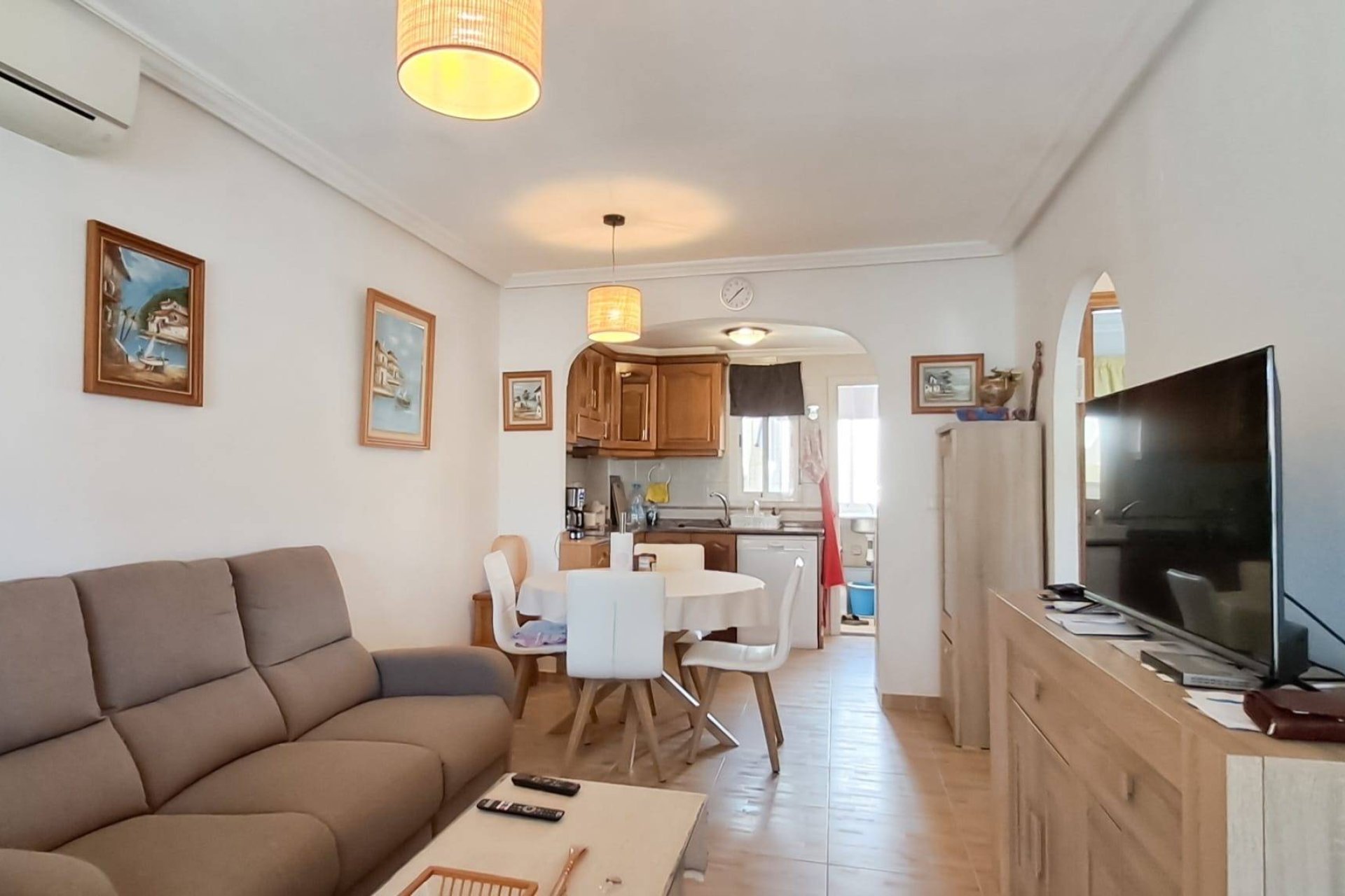 Segunda mano - Apartamento -
Torrevieja - Parque Acuático - Sector 25