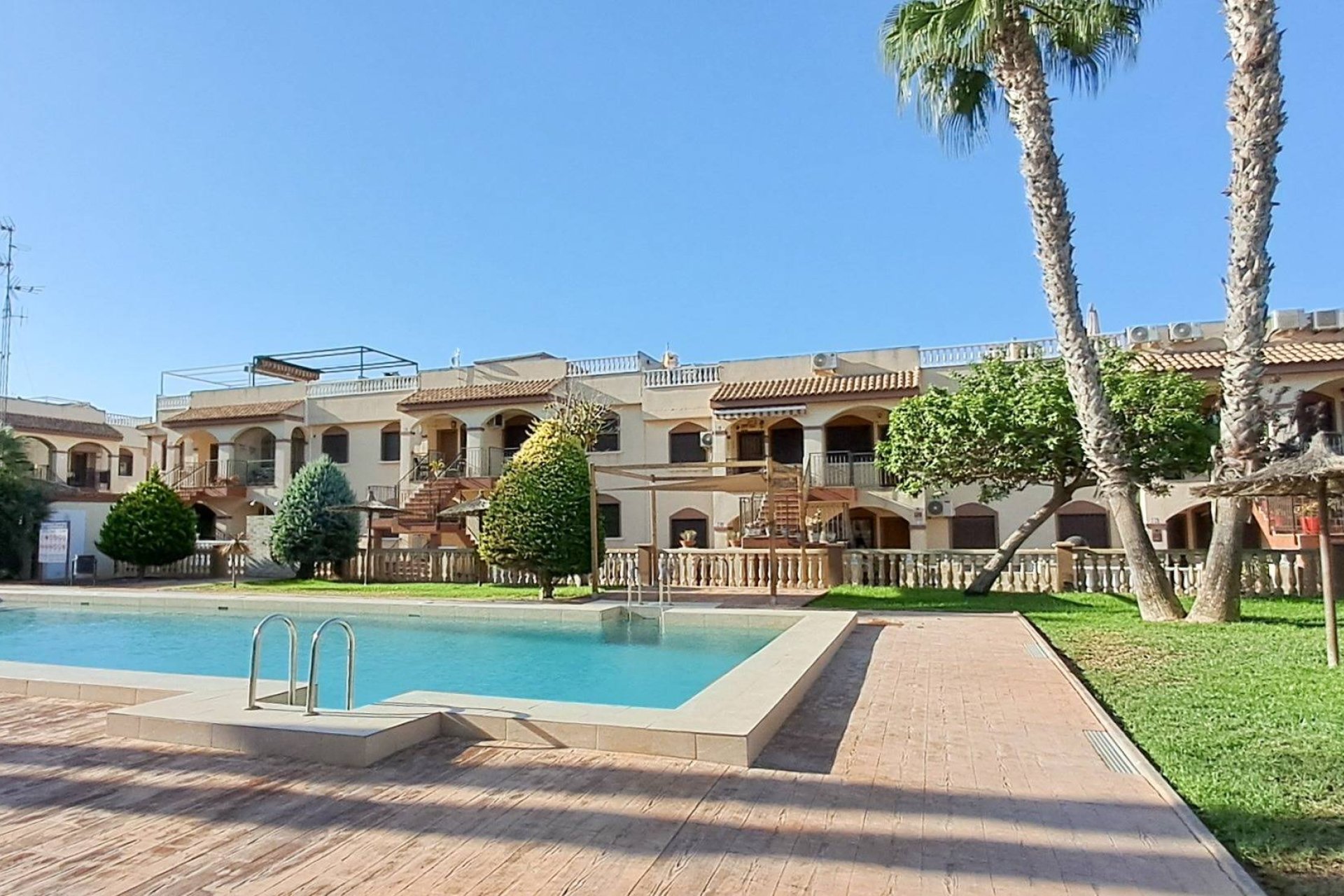 Segunda mano - Apartamento -
Torrevieja - Parque Acuático - Sector 25