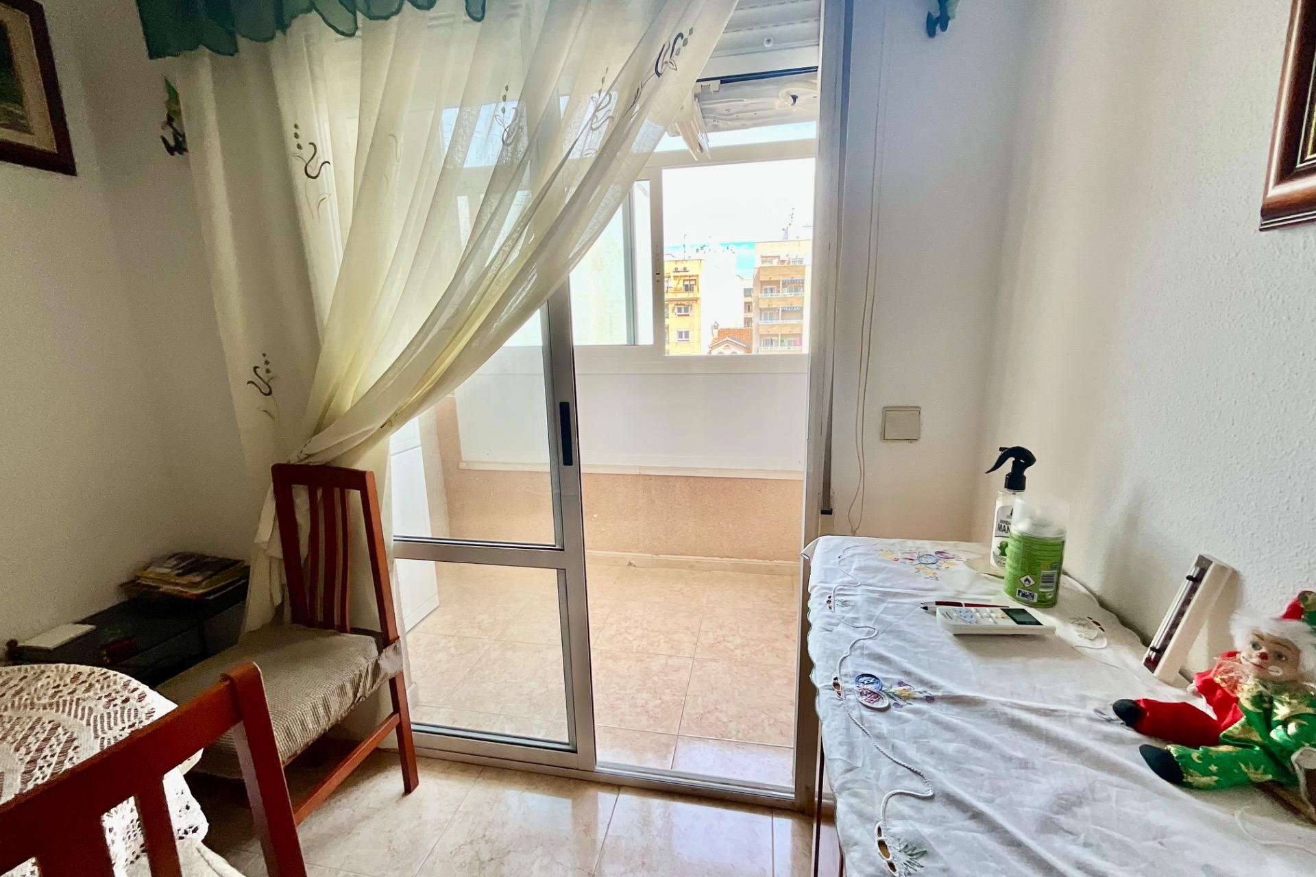 Segunda mano - Apartamento -
Torrevieja - PARQUE DE LAS NACIONES