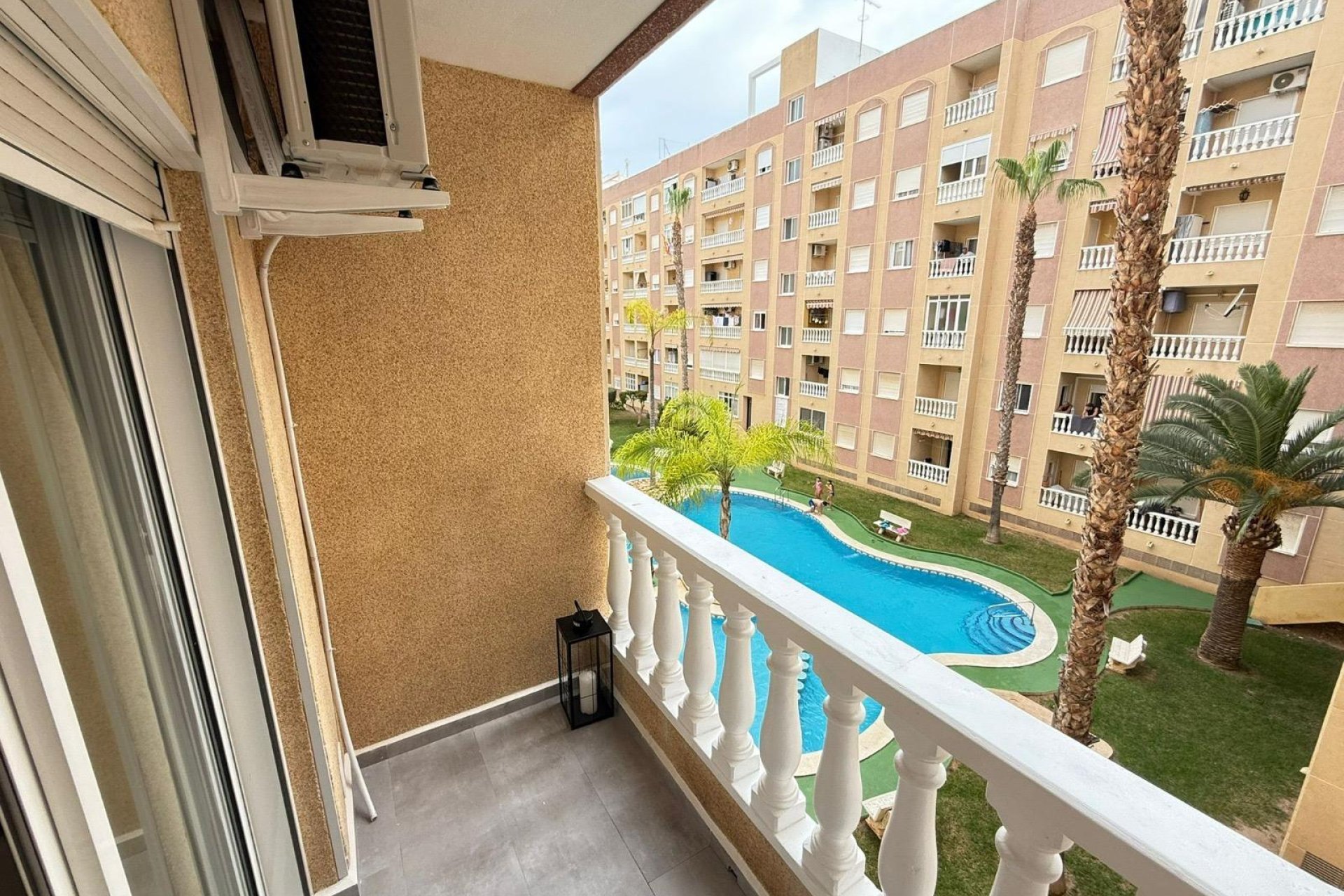 Segunda mano - Apartamento -
Torrevieja - PARQUE DE LAS NACIONES