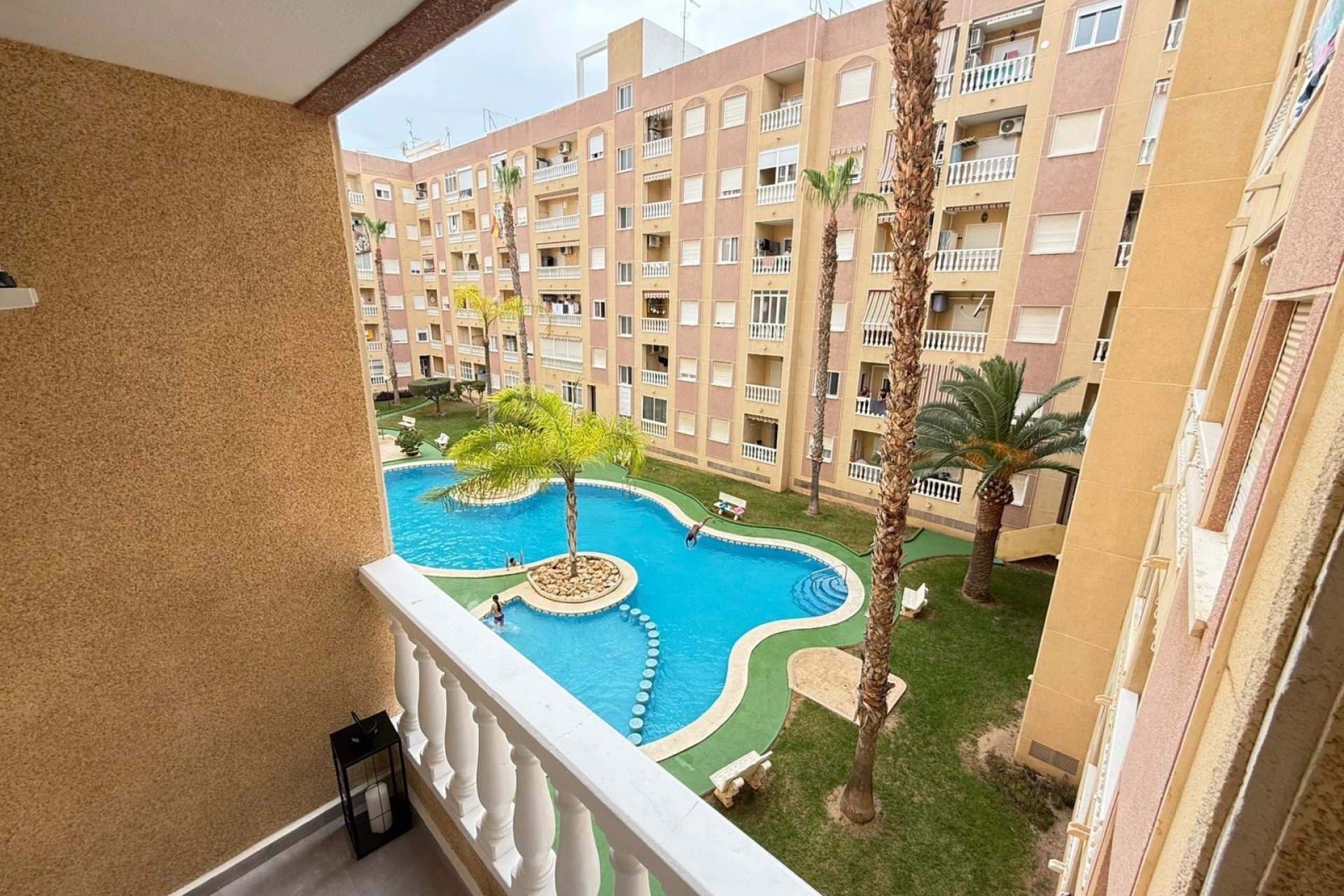 Segunda mano - Apartamento -
Torrevieja - PARQUE DE LAS NACIONES
