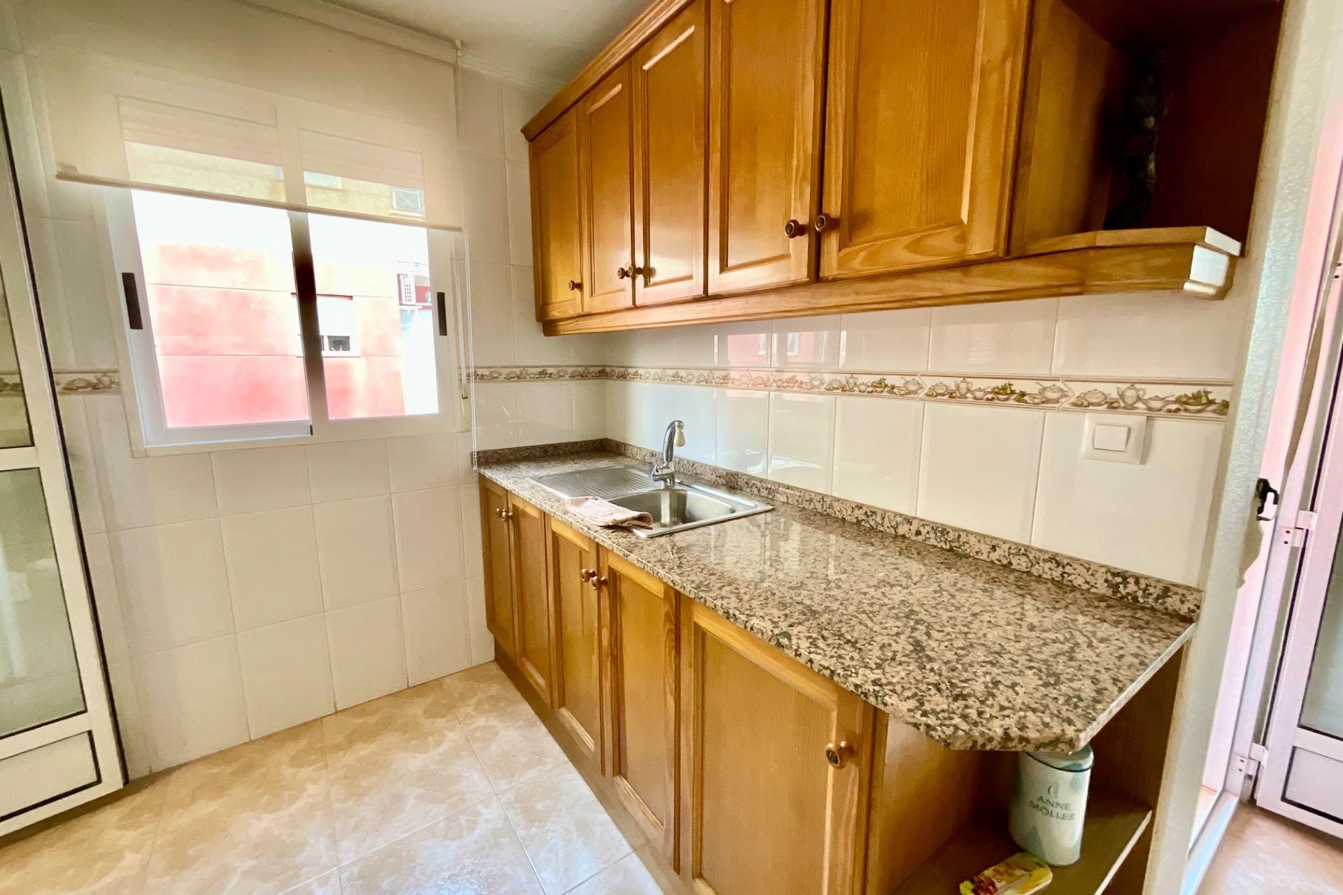 Segunda mano - Apartamento -
Torrevieja - PARQUE DE LAS NACIONES