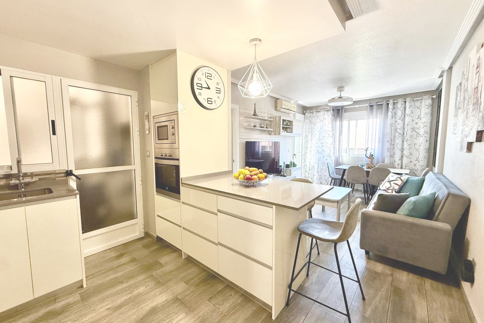 Segunda mano - Apartamento -
Torrevieja - PARQUE DE LAS NACIONES