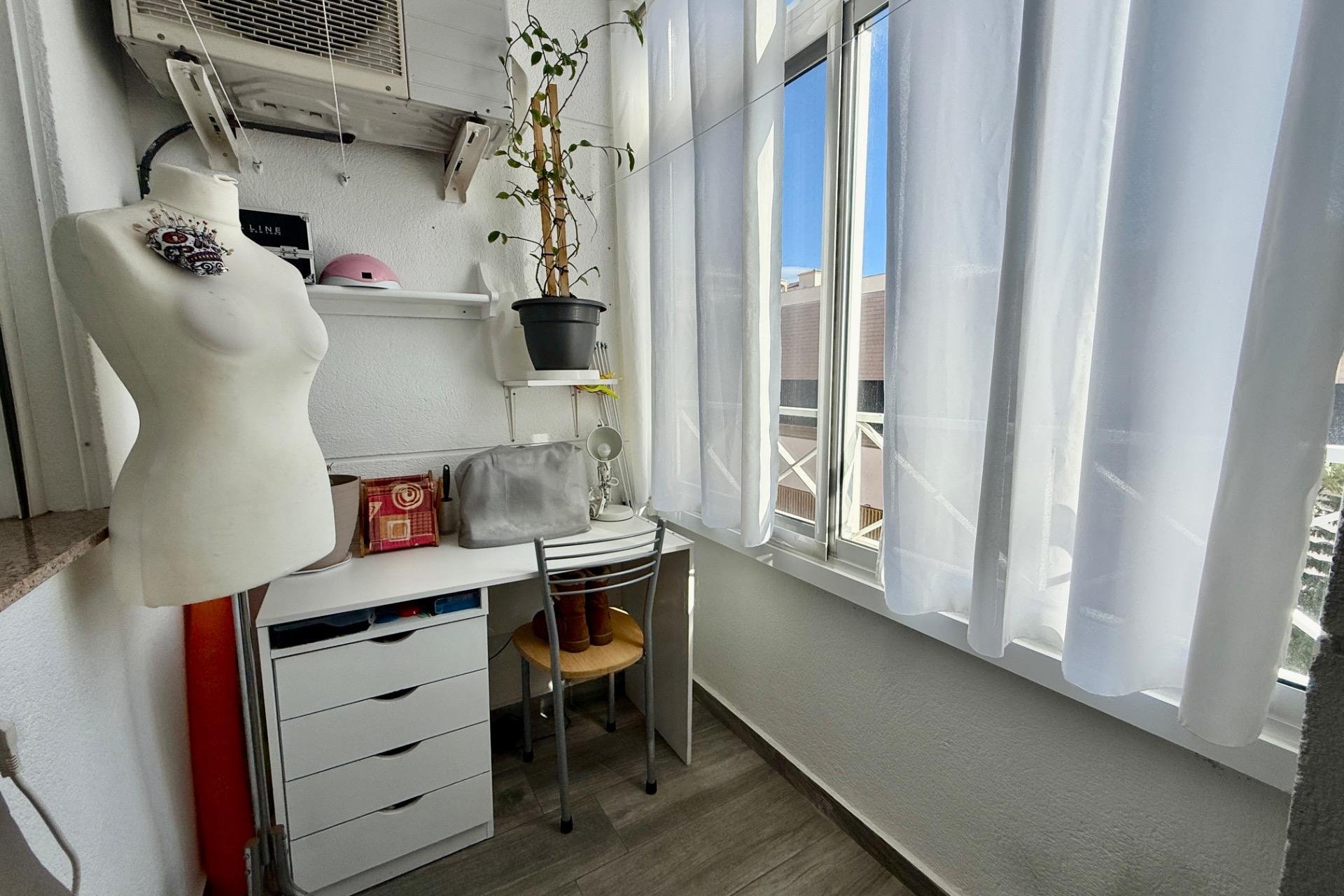 Segunda mano - Apartamento -
Torrevieja - PARQUE DE LAS NACIONES