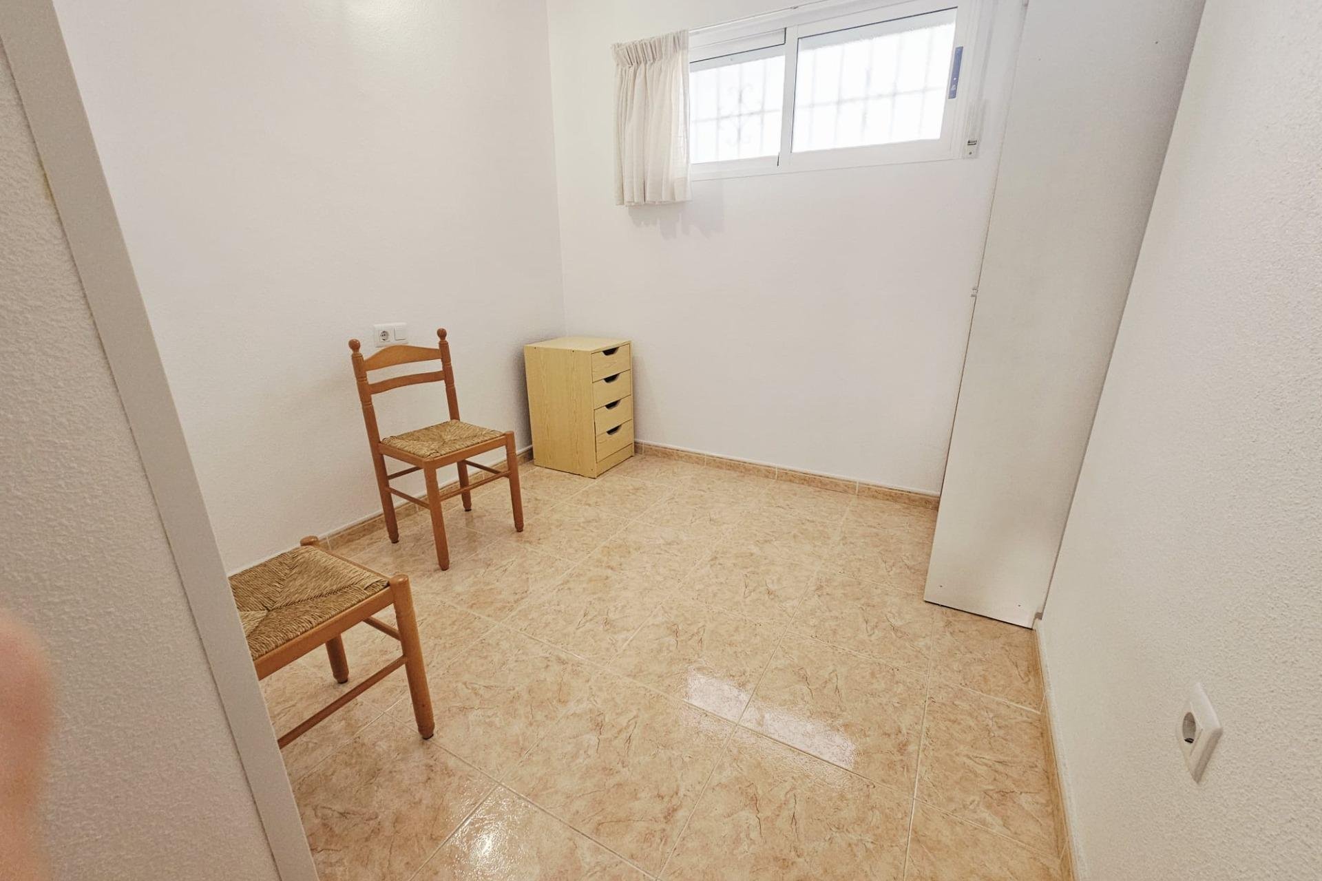 Segunda mano - Apartamento -
Torrevieja - PARQUE DE LAS NACIONES