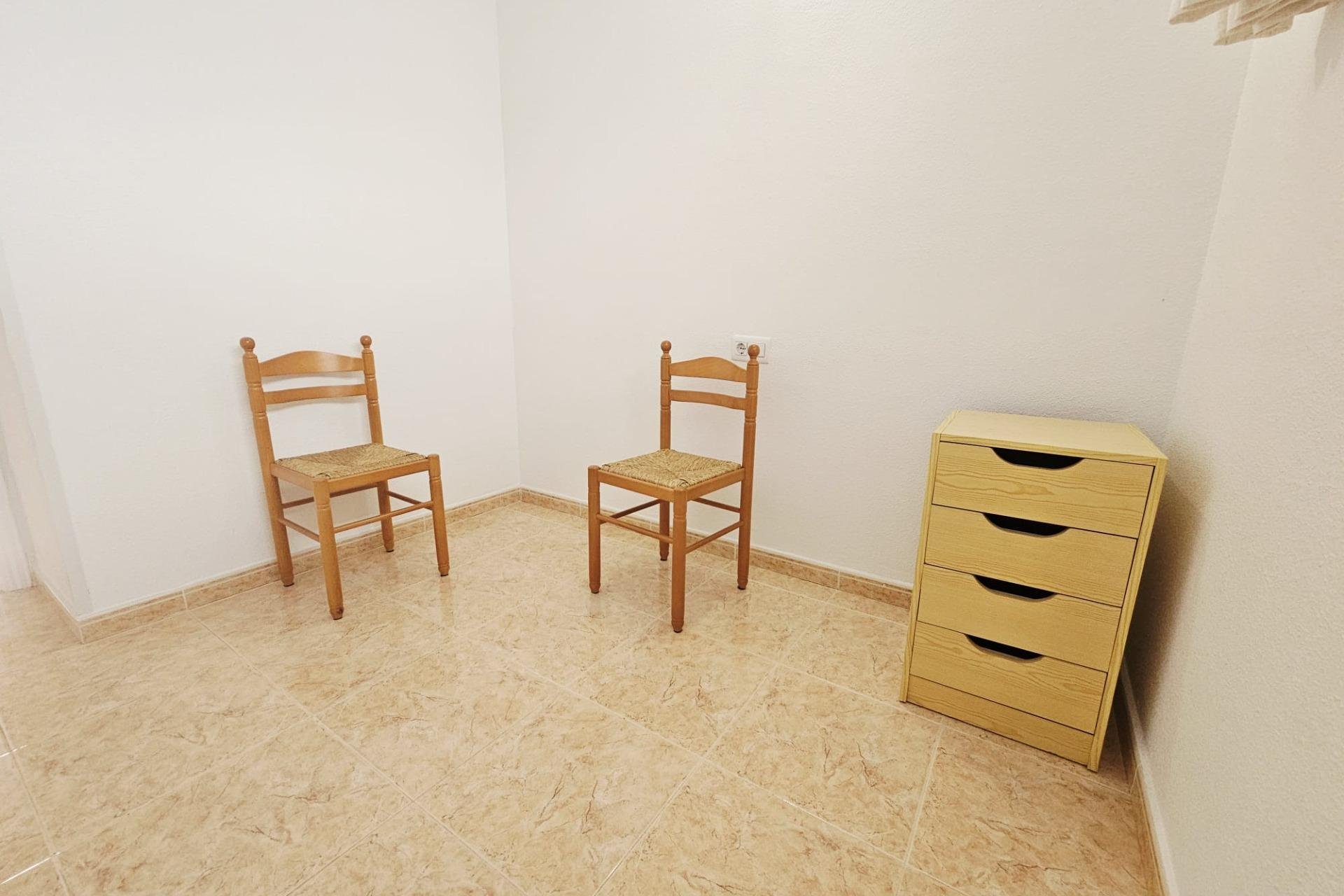 Segunda mano - Apartamento -
Torrevieja - PARQUE DE LAS NACIONES