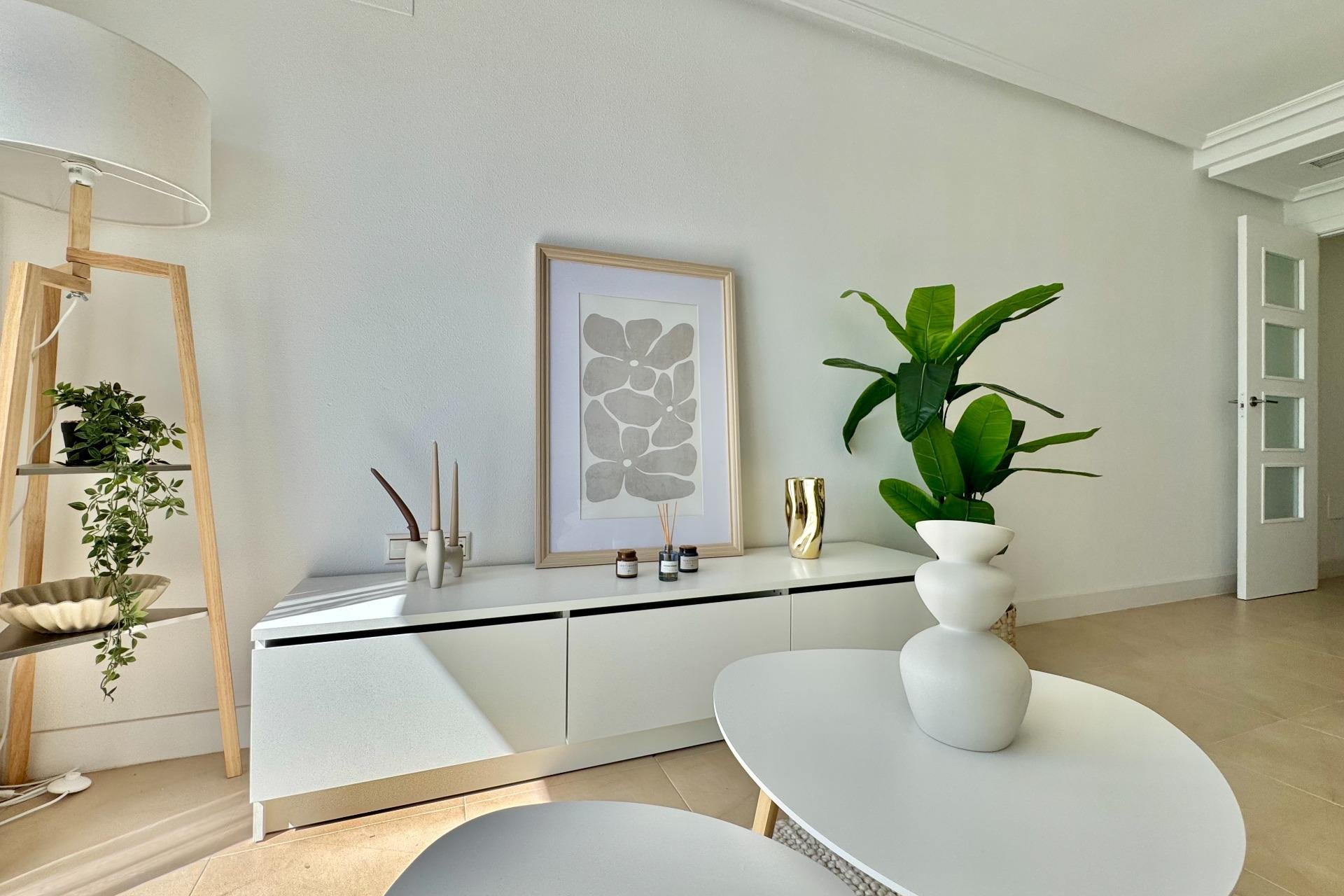 Segunda mano - Apartamento -
Torrevieja - PARQUE DE LAS NACIONES