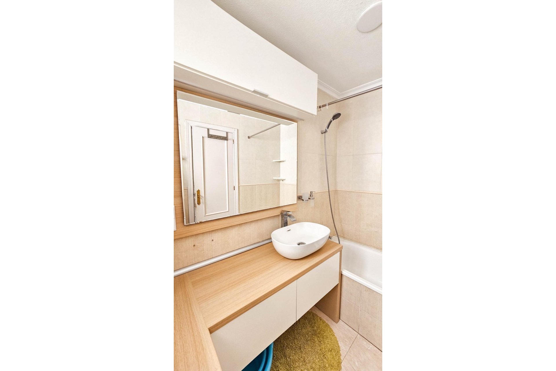 Segunda mano - Apartamento -
Torrevieja - PARQUE DE LAS NACIONES