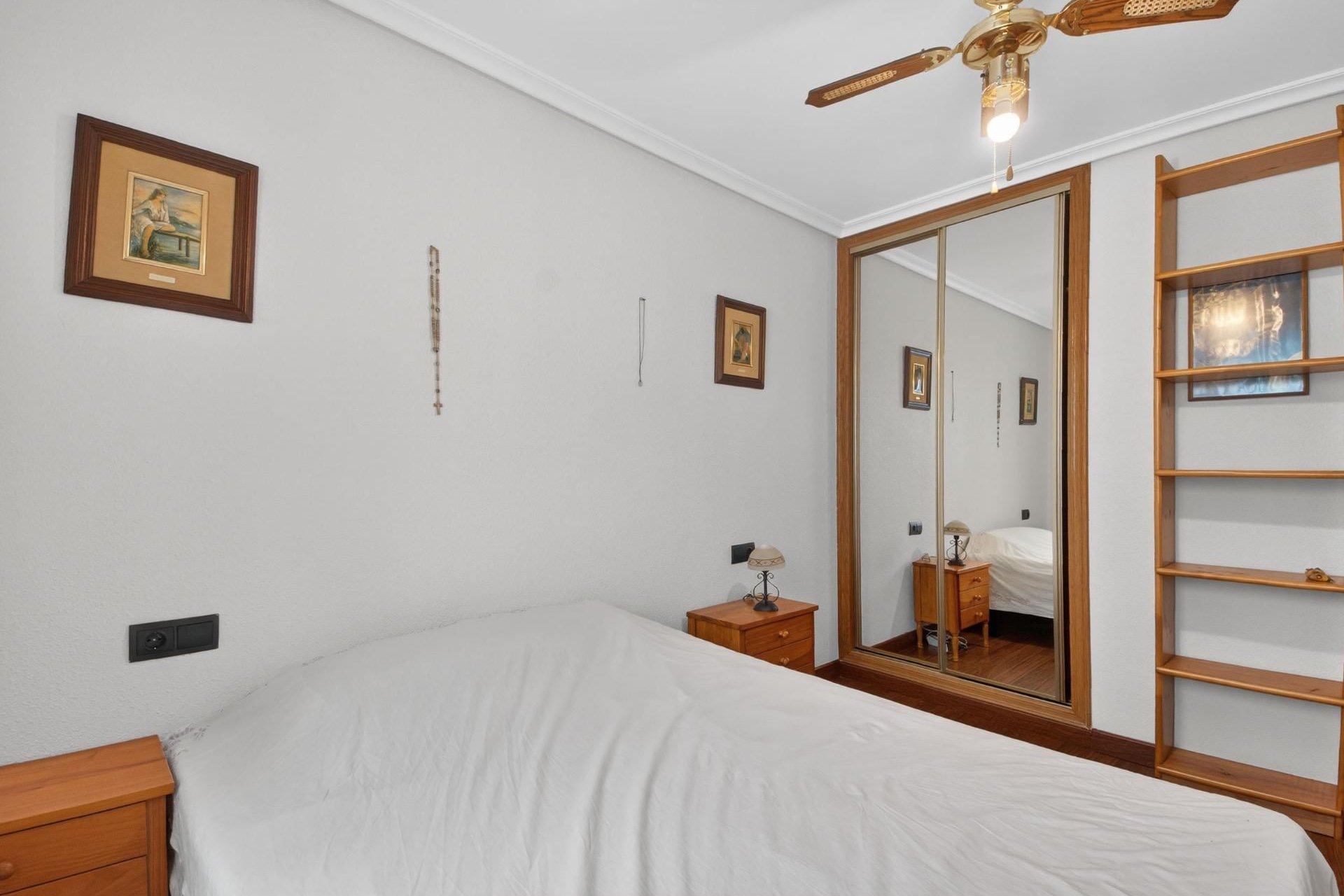 Segunda mano - Apartamento -
Torrevieja - PARQUE DE LAS NACIONES