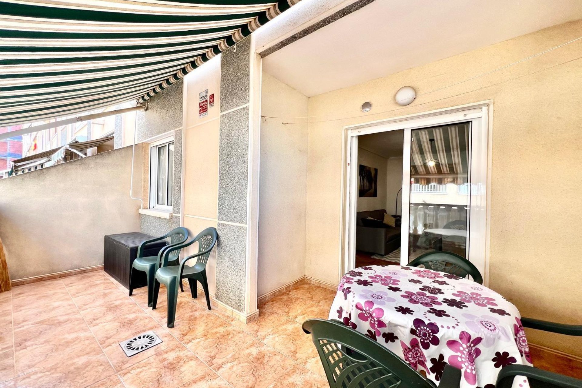 Segunda mano - Apartamento -
Torrevieja - PARQUE DE LAS NACIONES