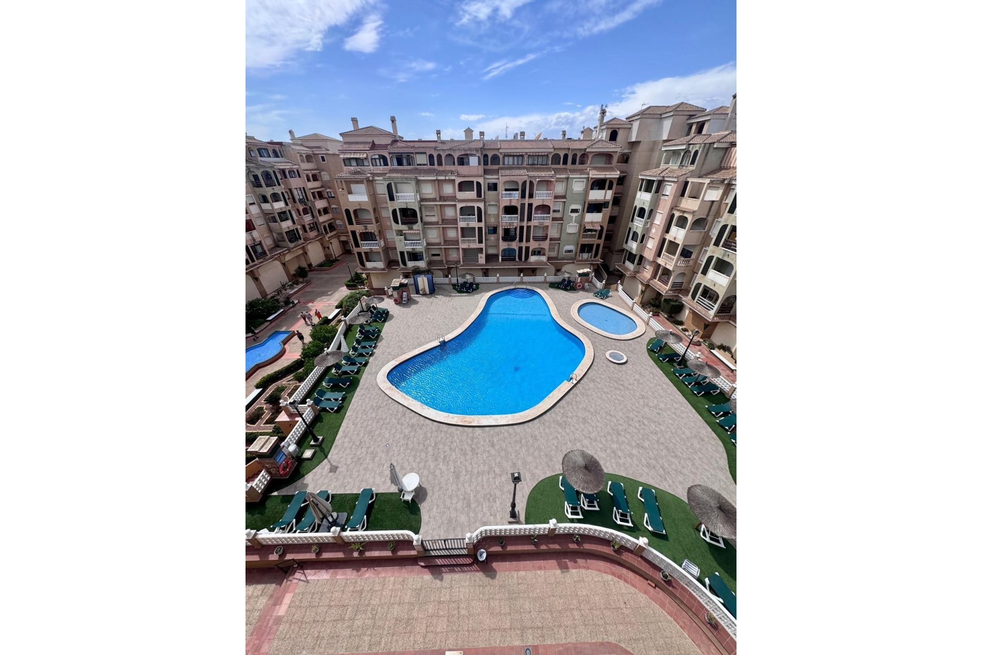 Segunda mano - Apartamento -
Torrevieja - PARQUE DE LAS NACIONES