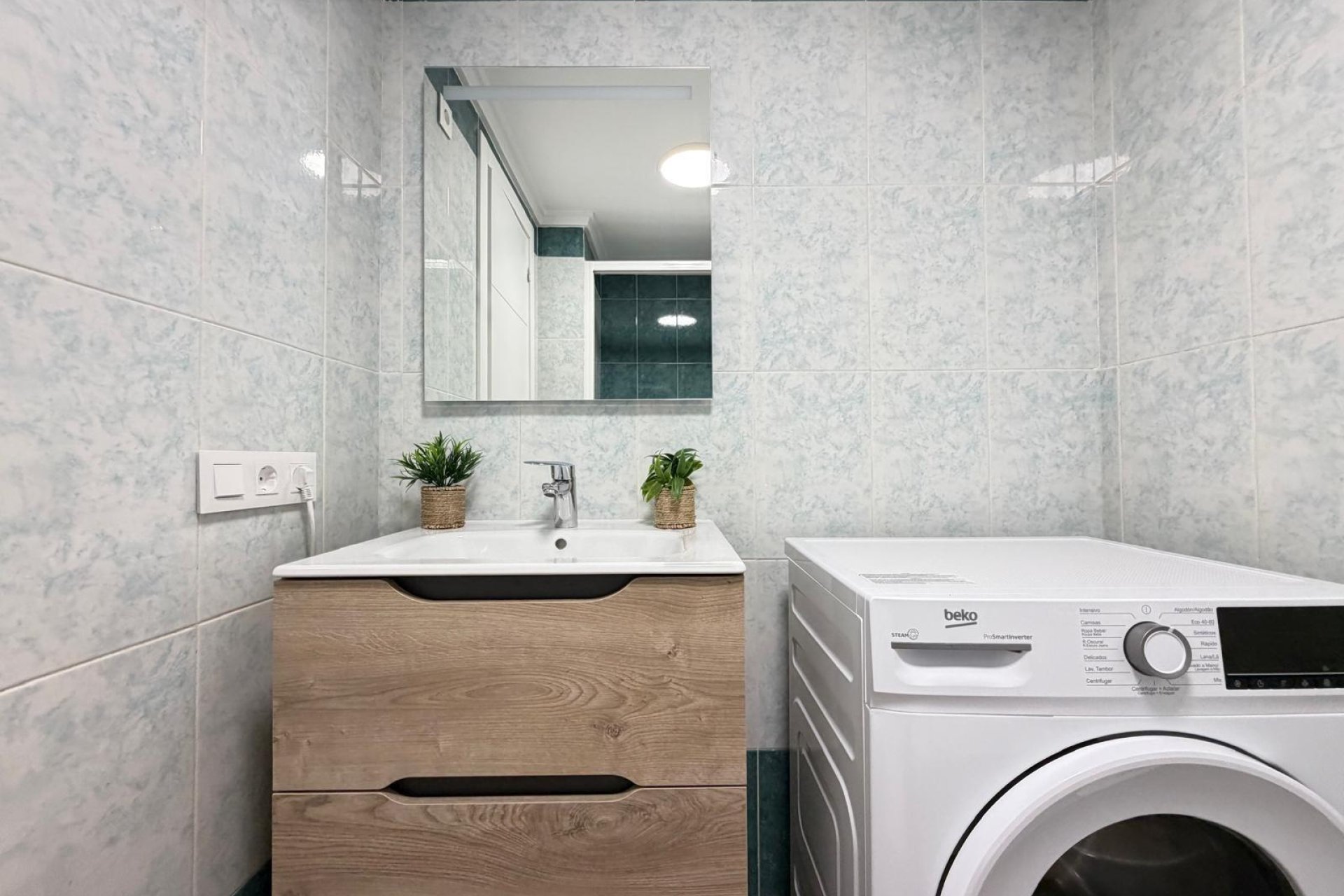 Segunda mano - Apartamento -
Torrevieja - PARQUE DE LAS NACIONES