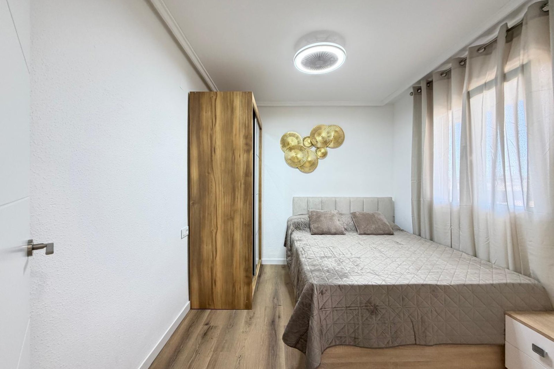 Segunda mano - Apartamento -
Torrevieja - PARQUE DE LAS NACIONES