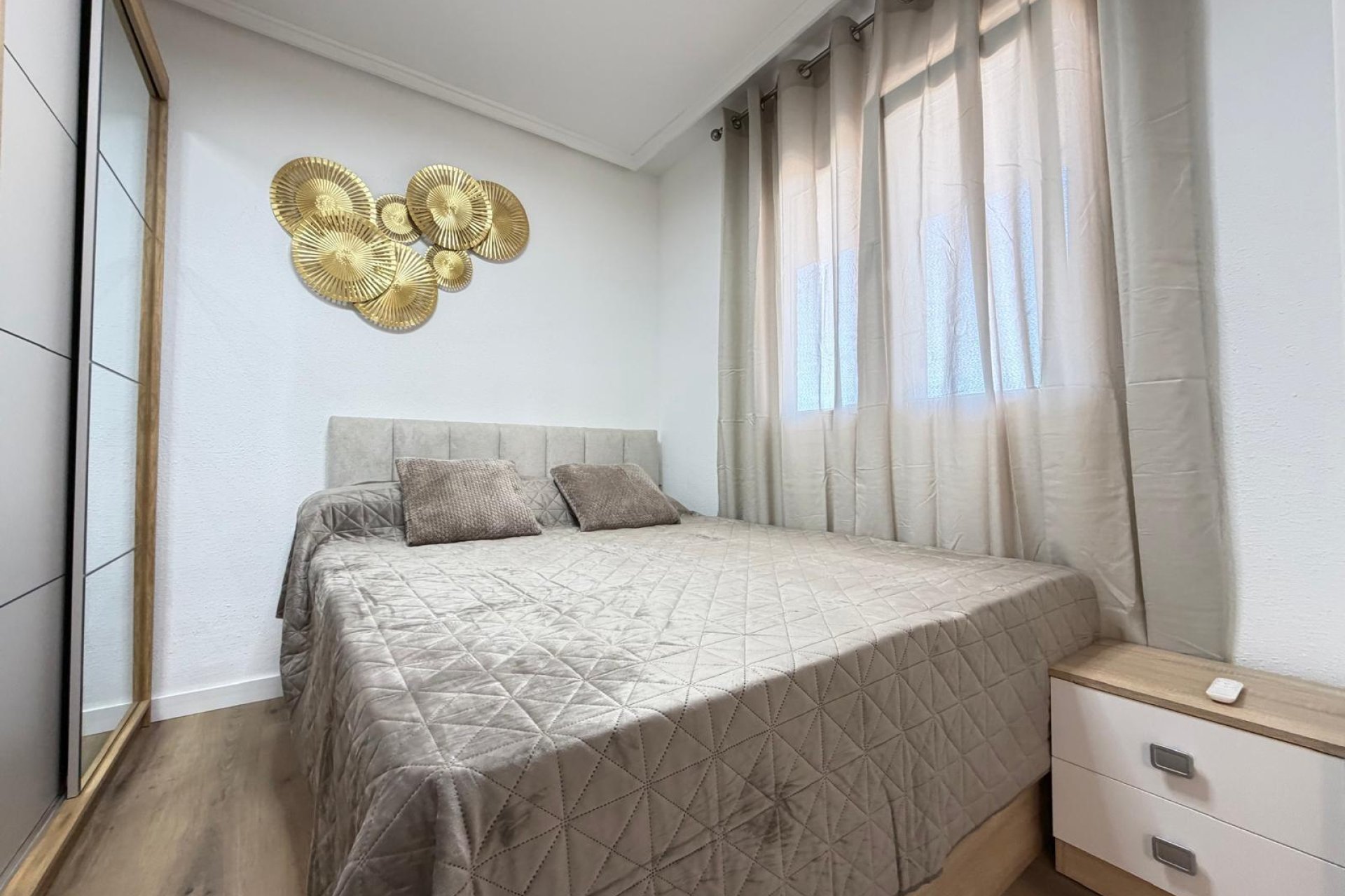 Segunda mano - Apartamento -
Torrevieja - PARQUE DE LAS NACIONES