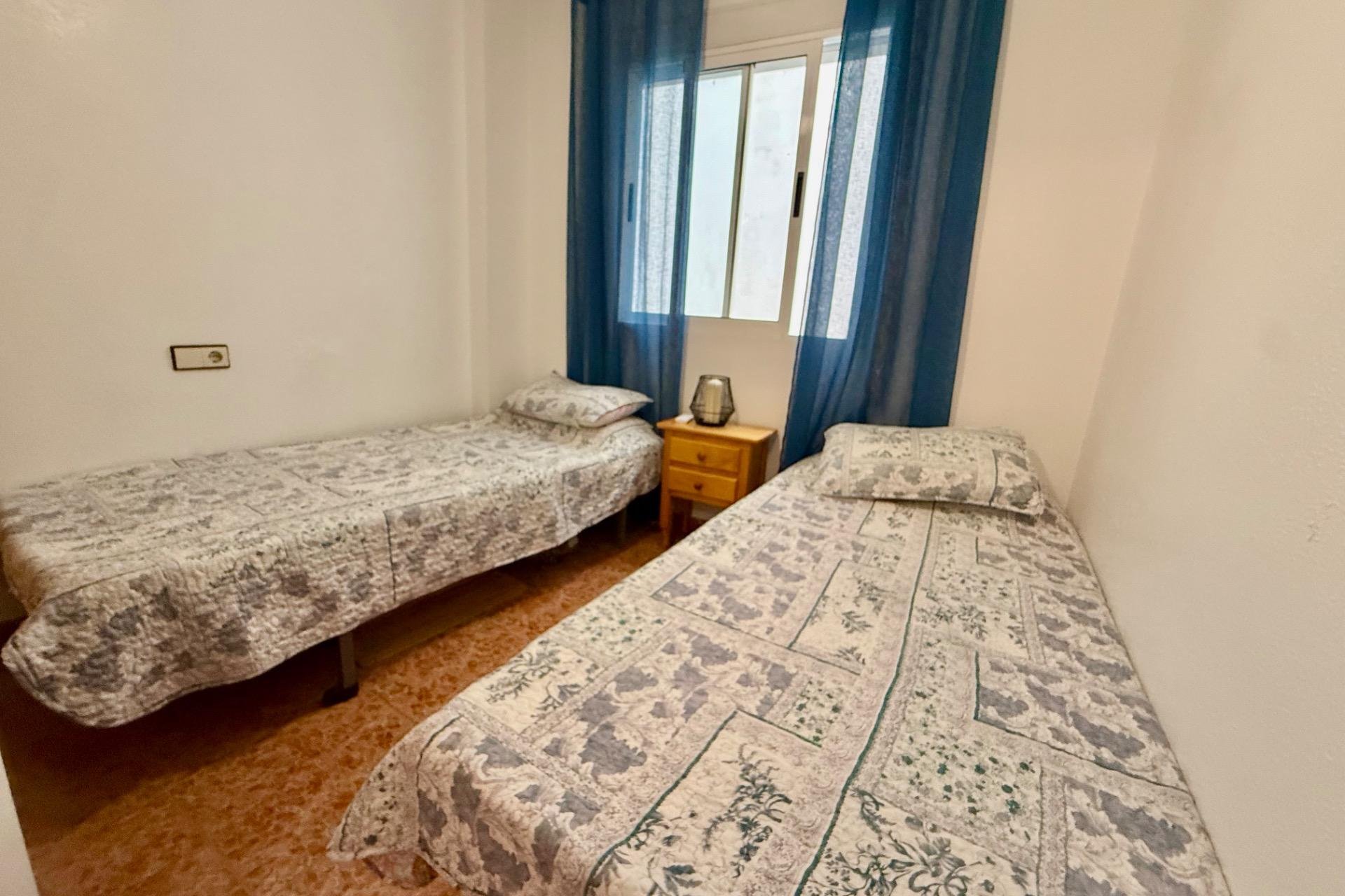 Segunda mano - Apartamento -
Torrevieja - PARQUE DE LAS NACIONES
