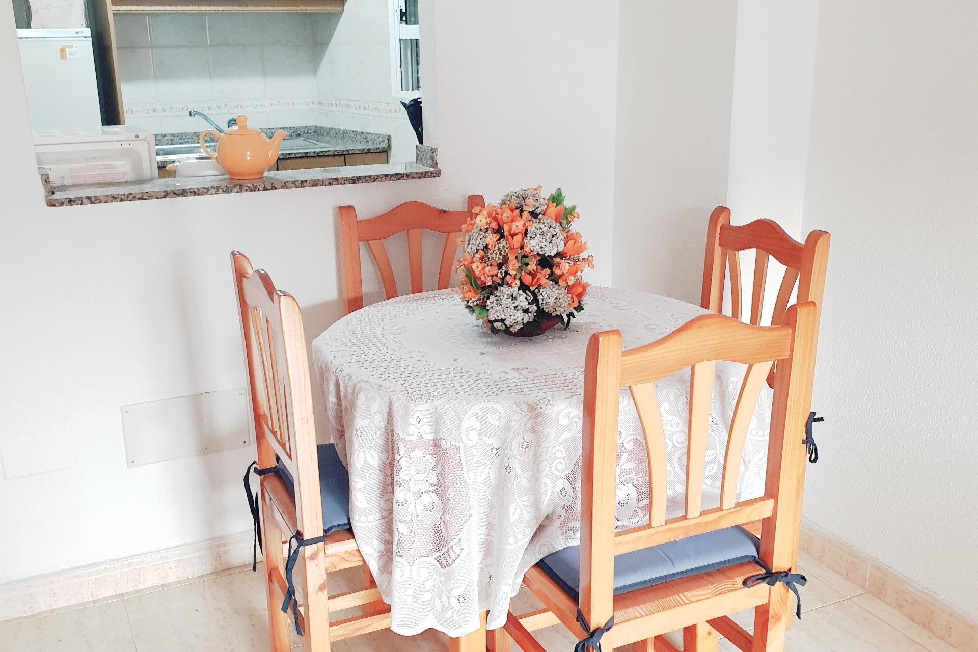 Segunda mano - Apartamento -
Torrevieja - PARQUE DE LAS NACIONES