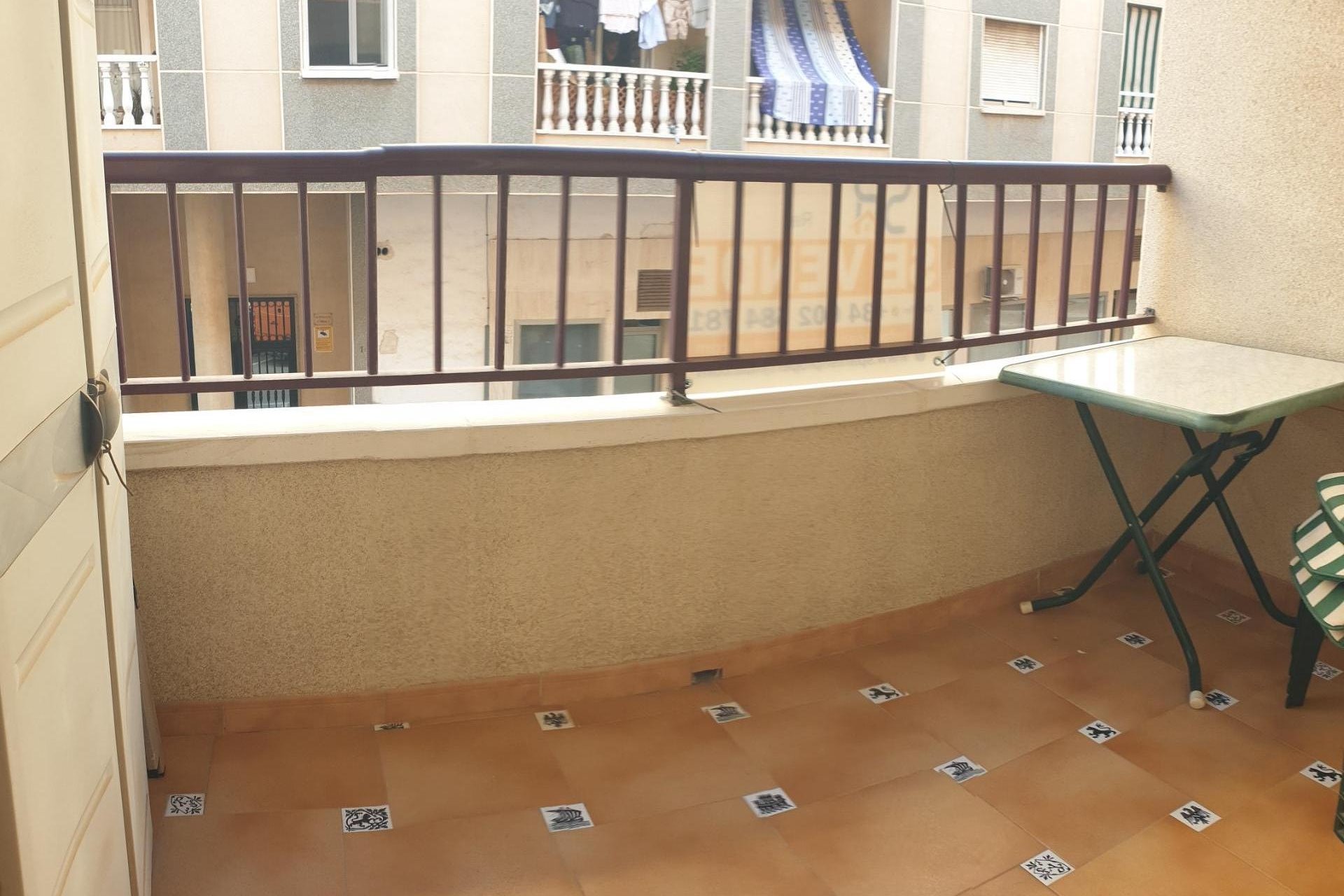 Segunda mano - Apartamento -
Torrevieja - PARQUE DE LAS NACIONES