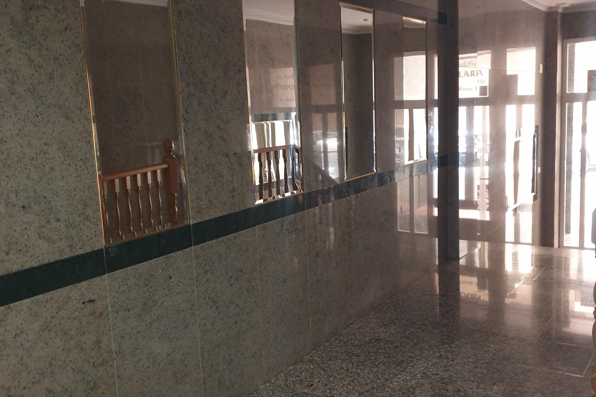 Segunda mano - Apartamento -
Torrevieja - PARQUE DE LAS NACIONES