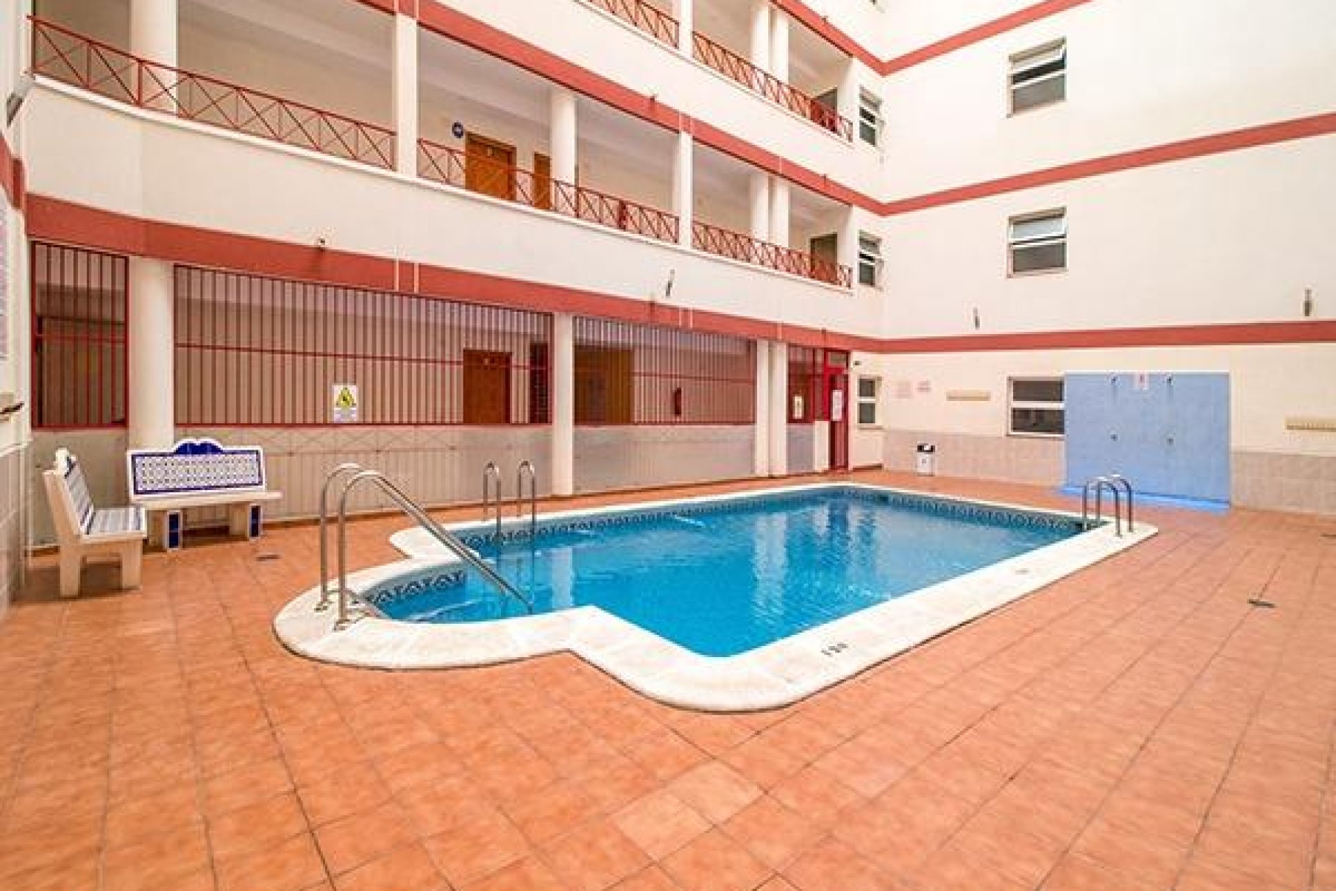 Segunda mano - Apartamento -
Torrevieja - Parque Las Naciones