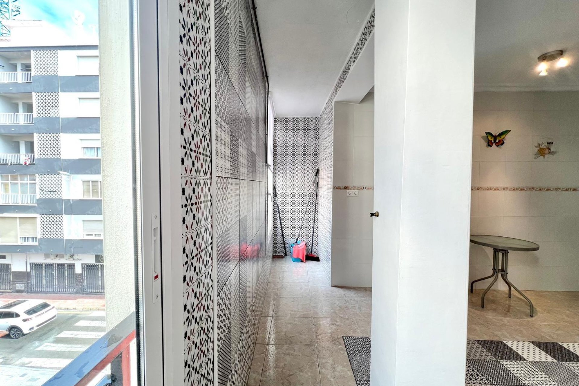 Segunda mano - Apartamento -
Torrevieja - Paseo Maritimo