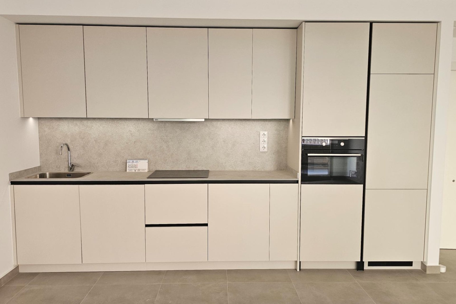 Segunda mano - Apartamento -
Torrevieja - Paseo Maritimo