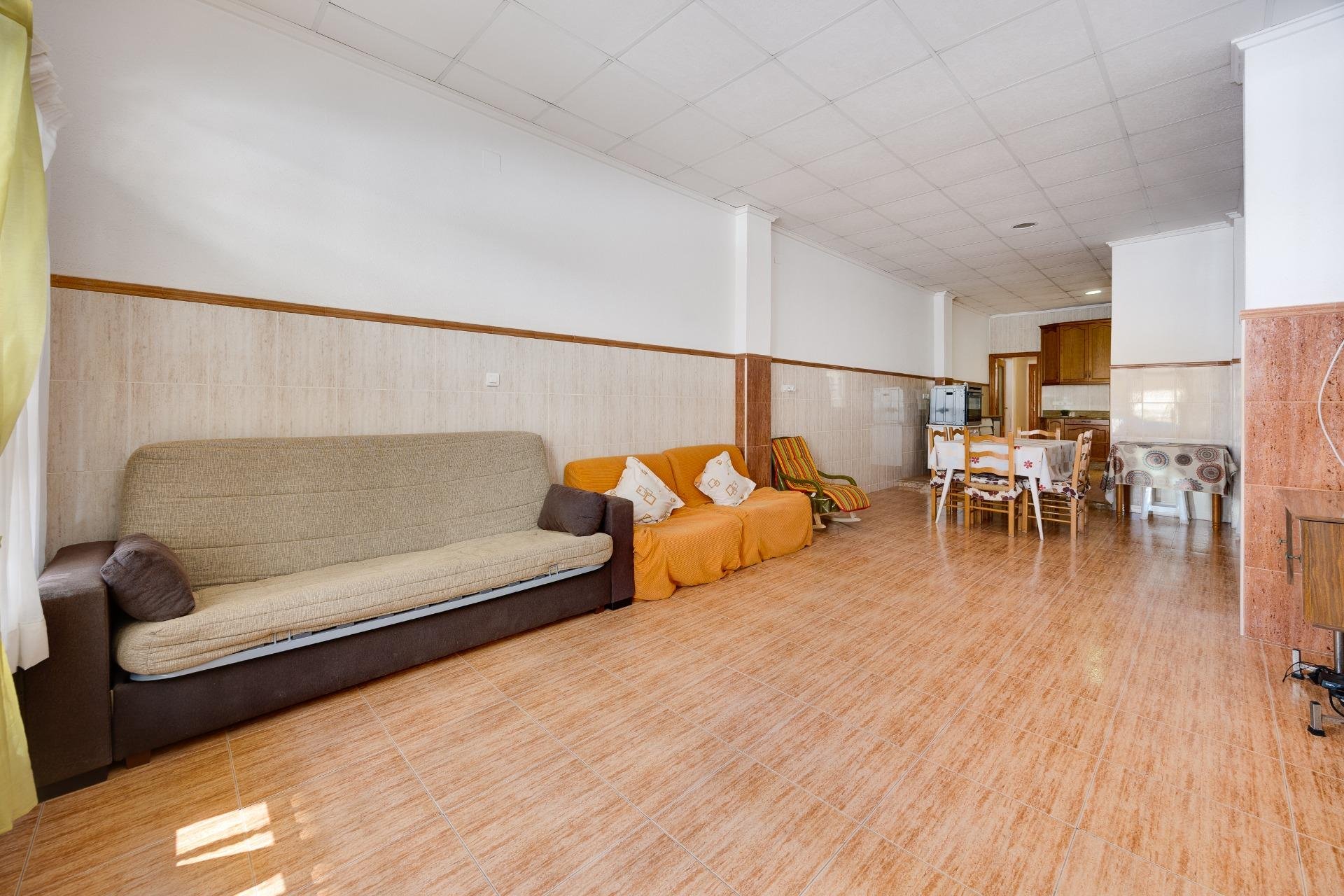 Segunda mano - Apartamento -
Torrevieja - Paseo Maritimo