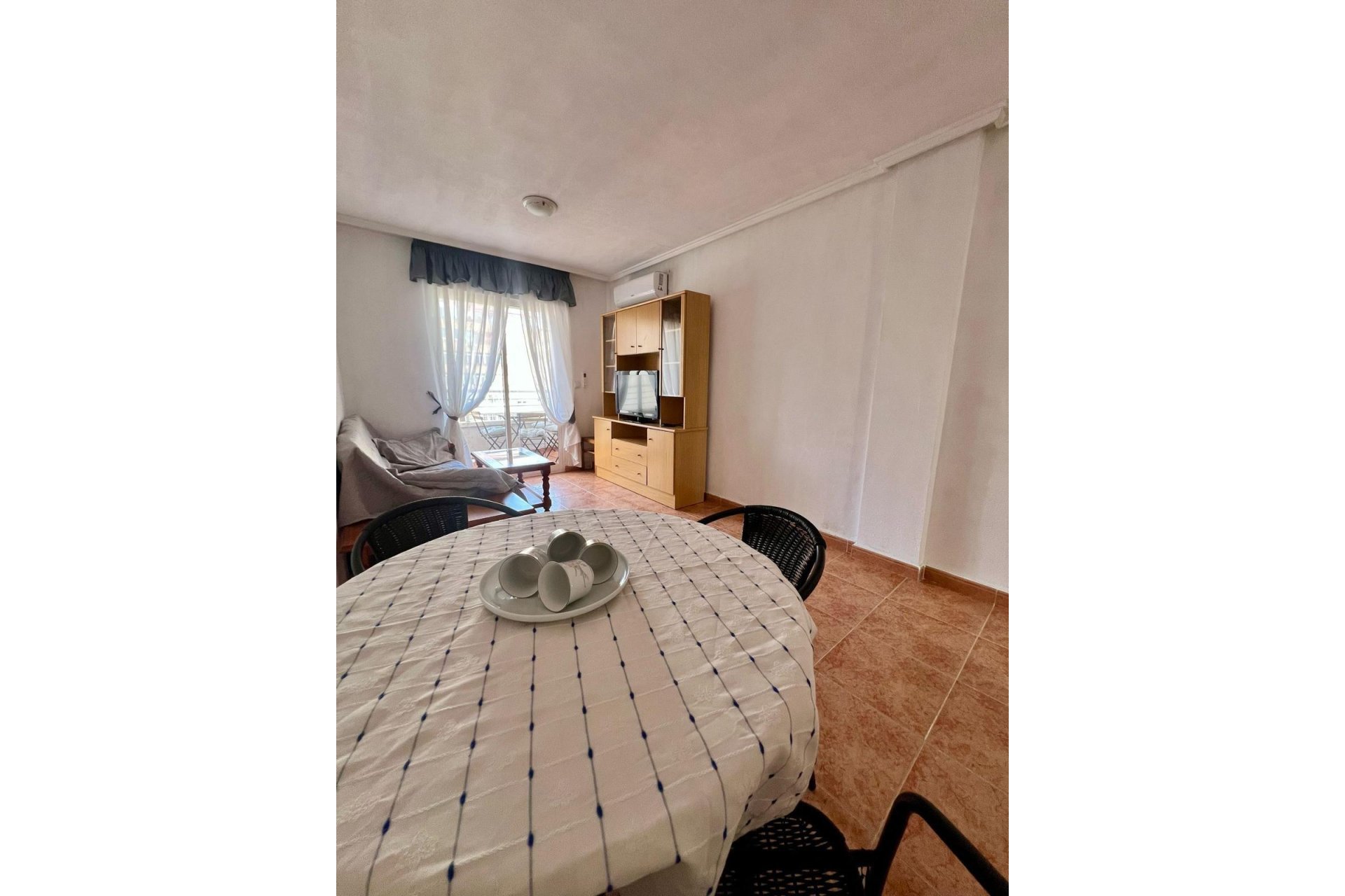 Segunda mano - Apartamento -
Torrevieja - Playa de los Locos