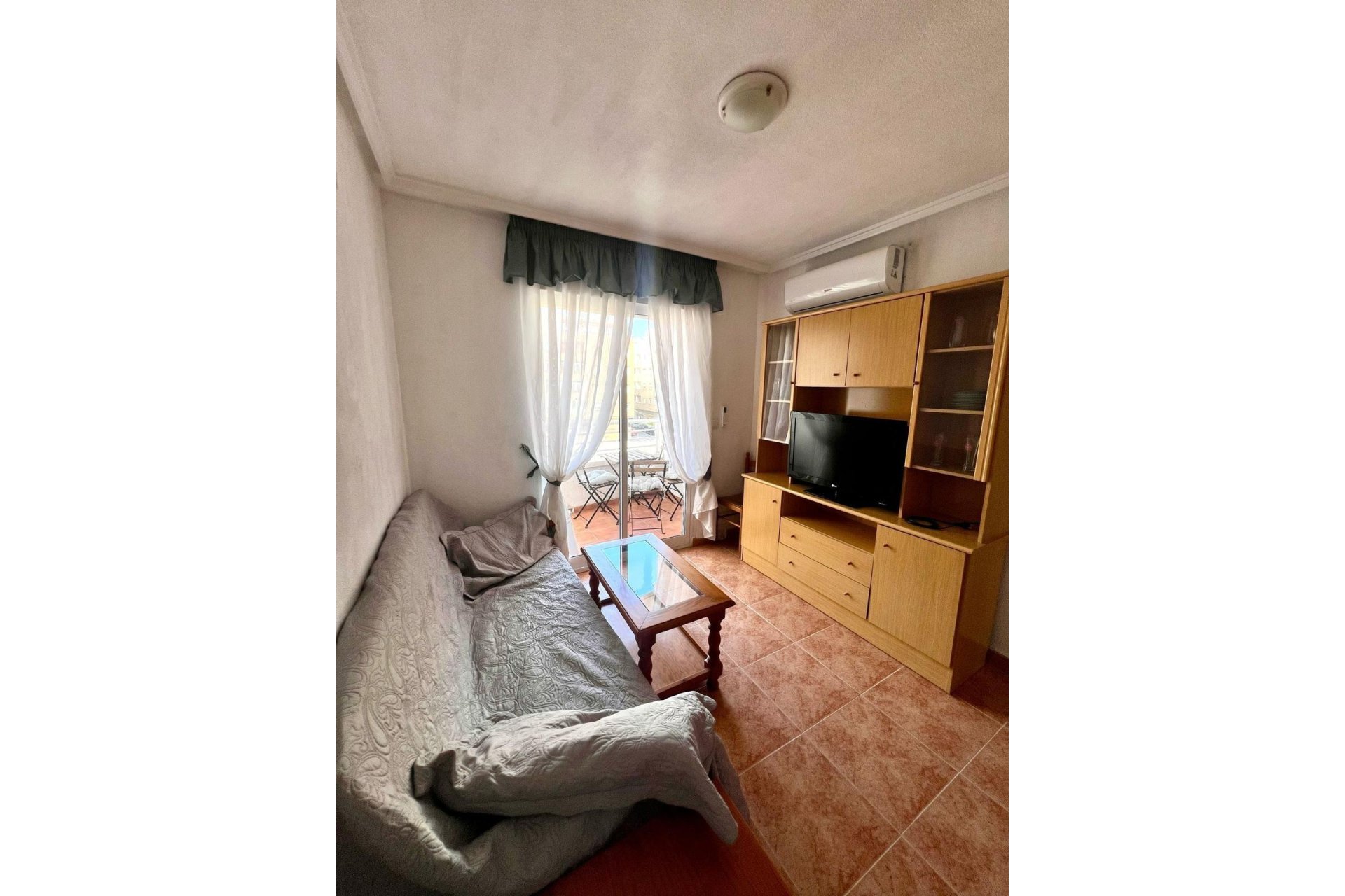 Segunda mano - Apartamento -
Torrevieja - Playa de los Locos