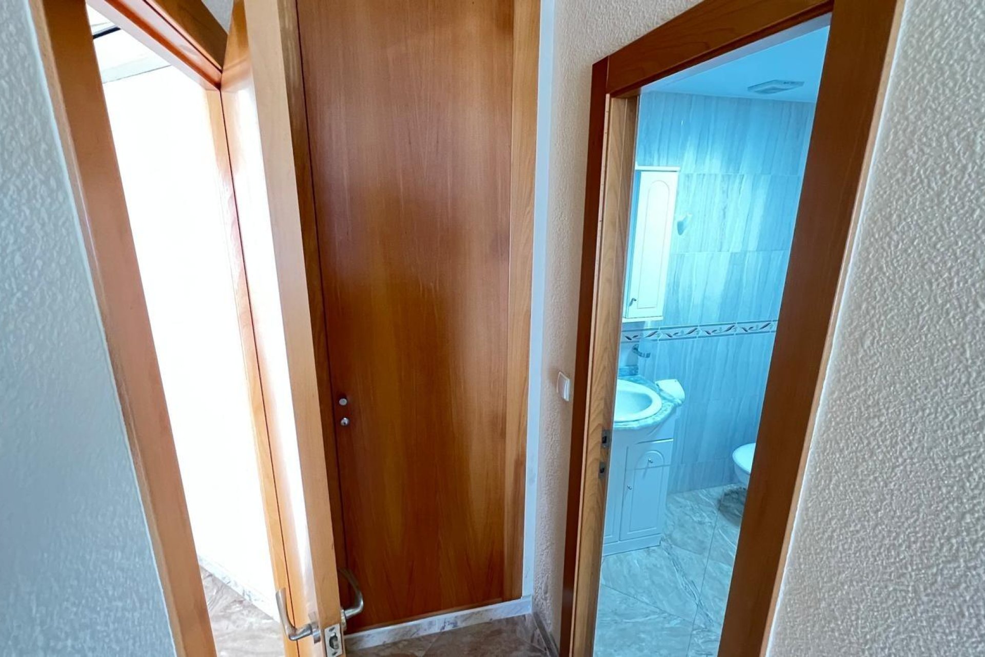 Segunda mano - Apartamento -
Torrevieja - Playa de los Locos