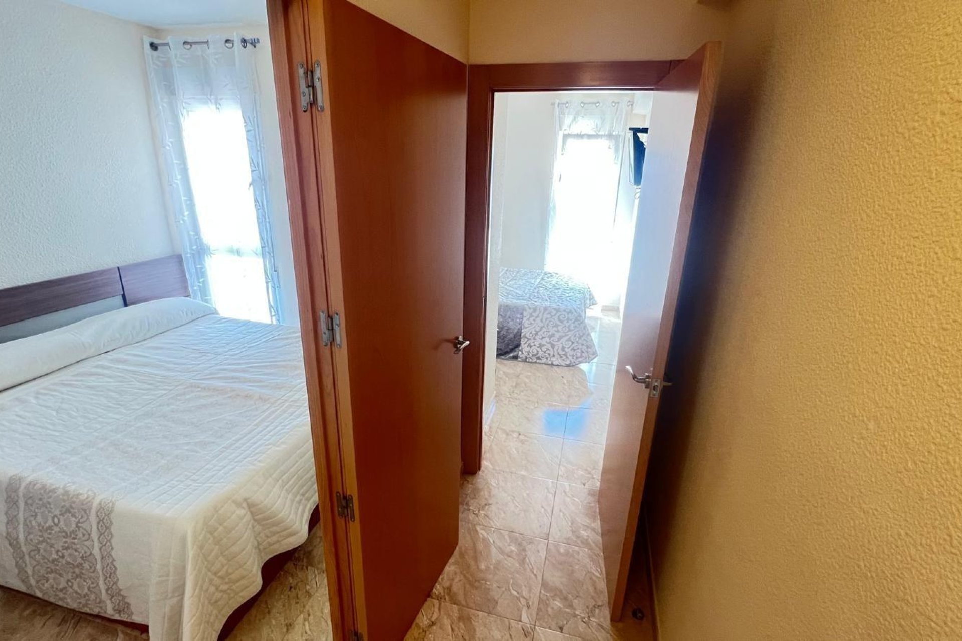 Segunda mano - Apartamento -
Torrevieja - Playa de los Locos