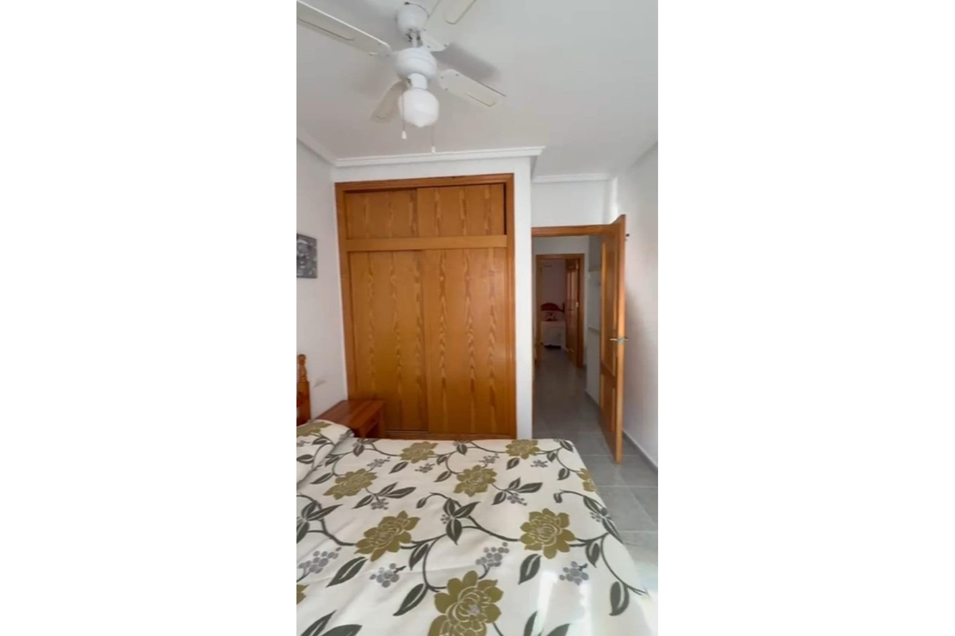 Segunda mano - Apartamento -
Torrevieja - Playa de los Locos