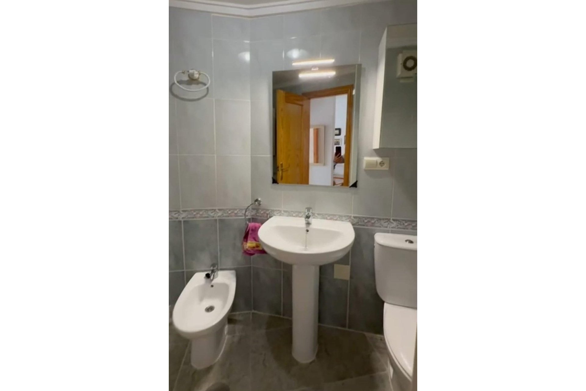 Segunda mano - Apartamento -
Torrevieja - Playa de los Locos