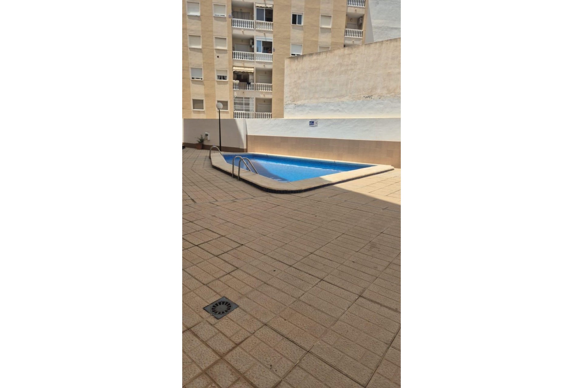 Segunda mano - Apartamento -
Torrevieja - Playa de los Locos