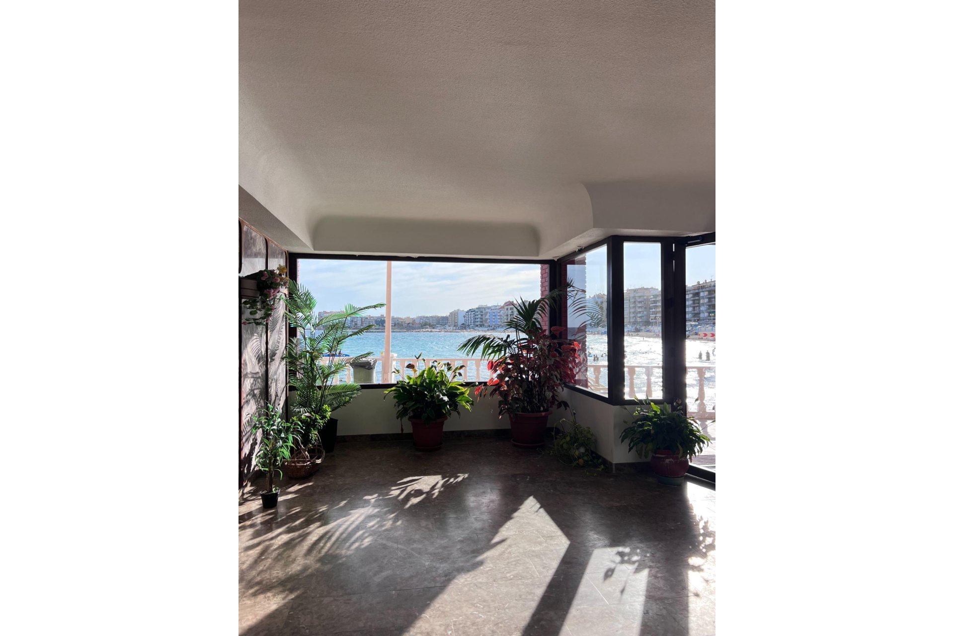 Segunda mano - Apartamento -
Torrevieja - Playa de los Locos