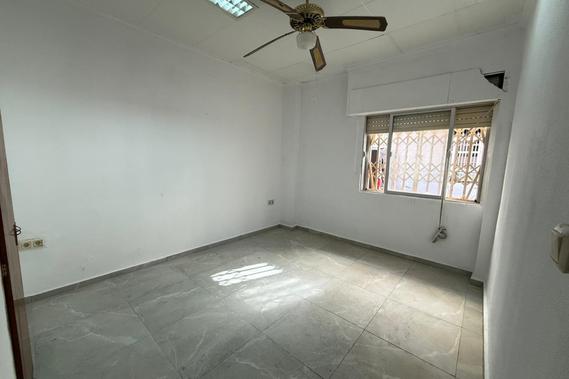 Segunda mano - Apartamento -
Torrevieja - Playa de los Locos