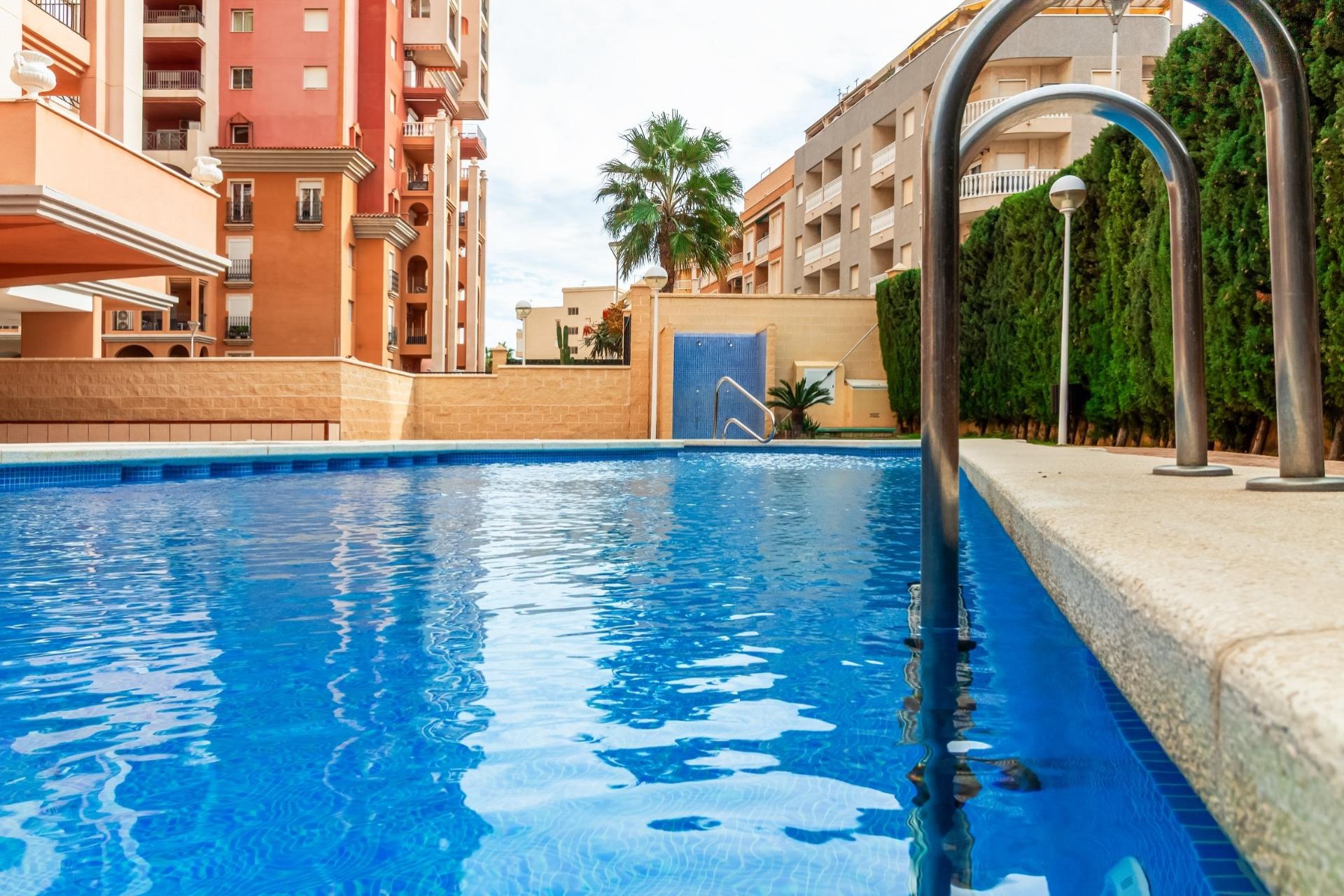 Segunda mano - Apartamento -
Torrevieja - Playa de los Locos