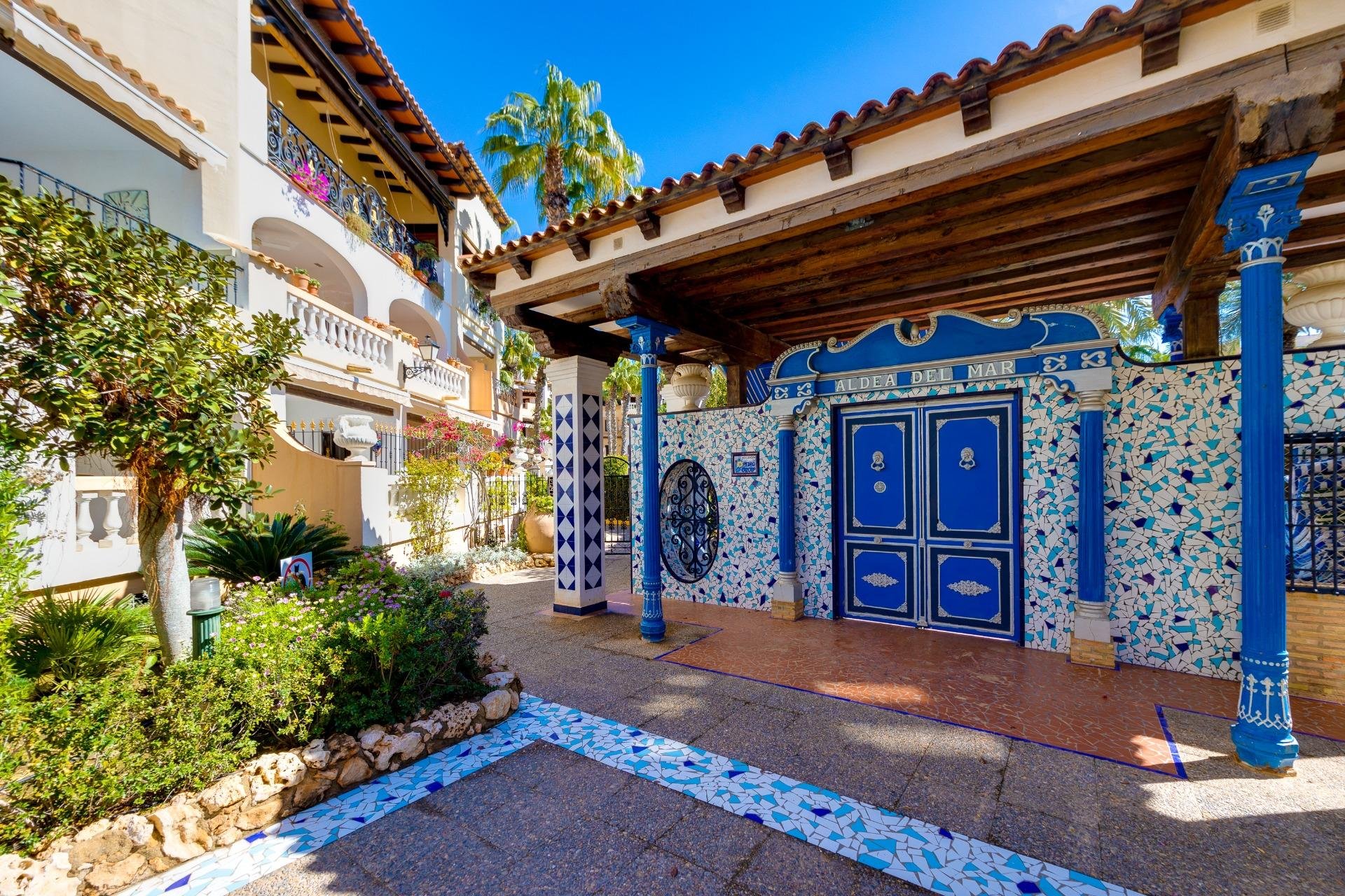 Segunda mano - Apartamento -
Torrevieja - Playa de los Locos