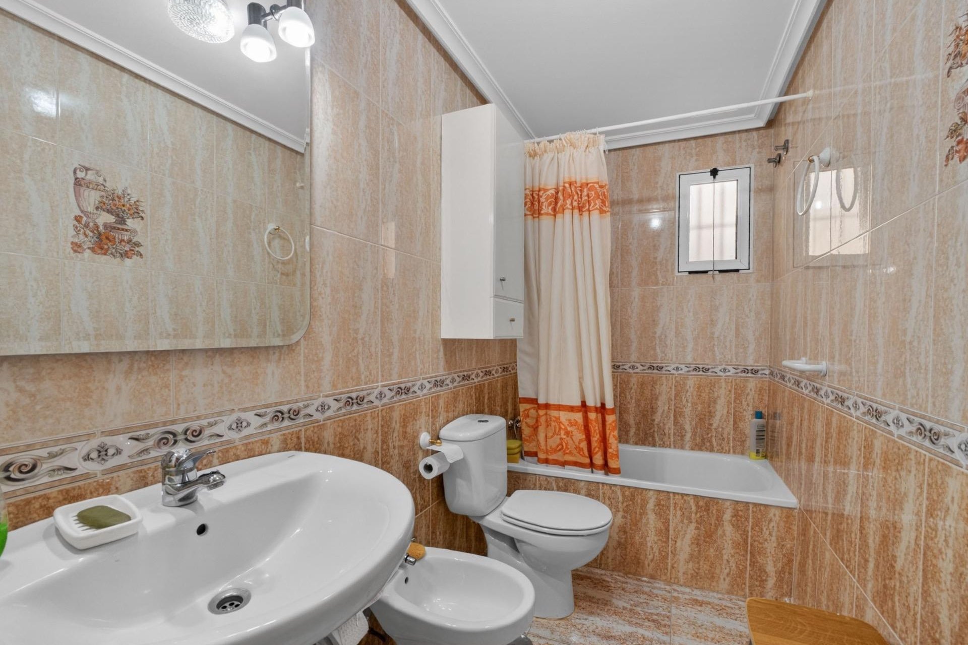 Segunda mano - Apartamento -
Torrevieja - Playa de los Locos