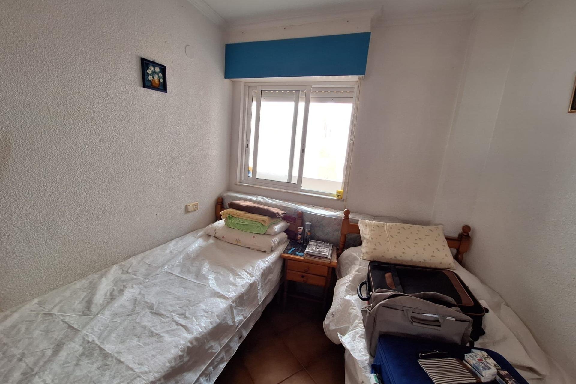 Segunda mano - Apartamento -
Torrevieja - Playa de los Locos