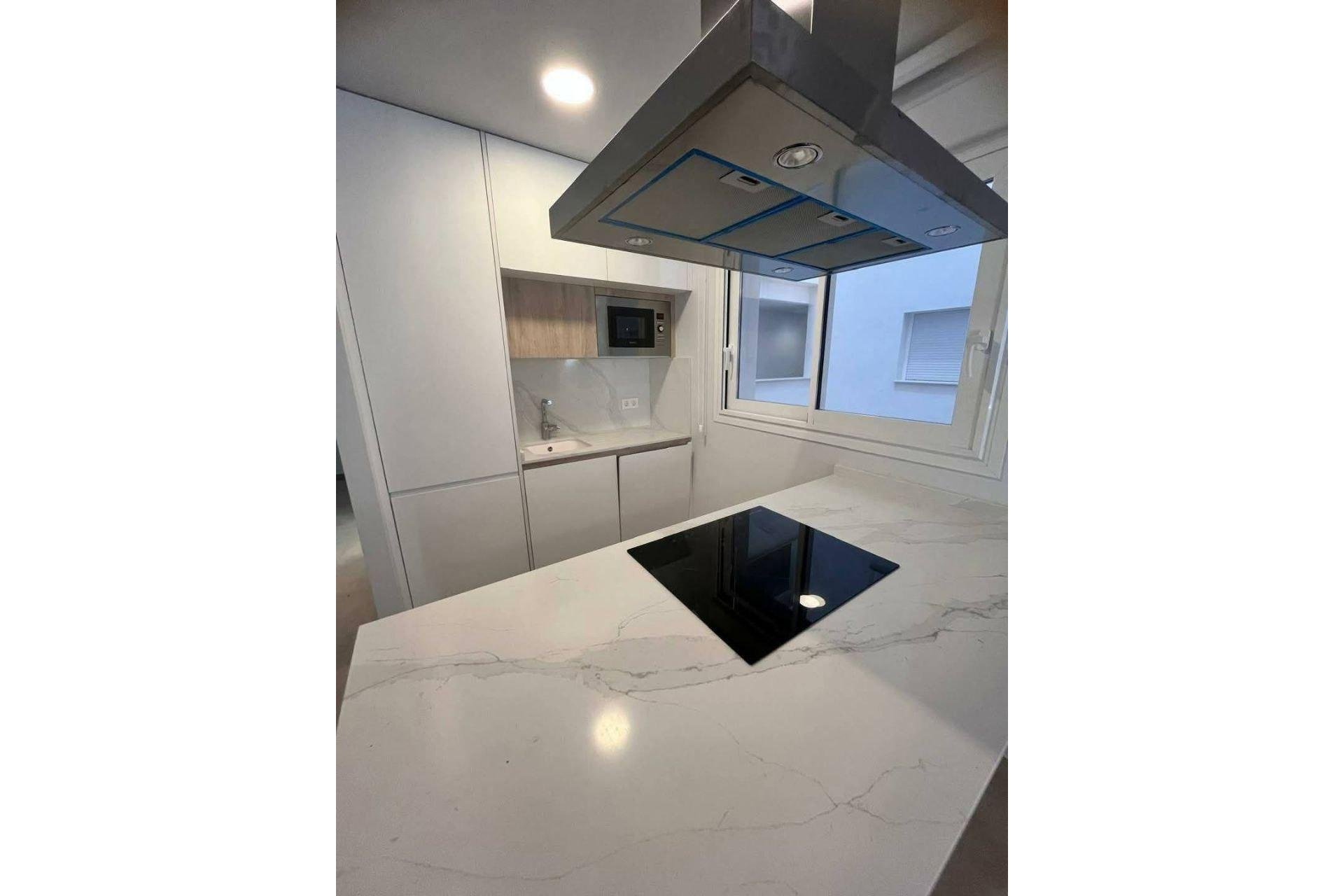 Segunda mano - Apartamento -
Torrevieja - Playa de los Locos