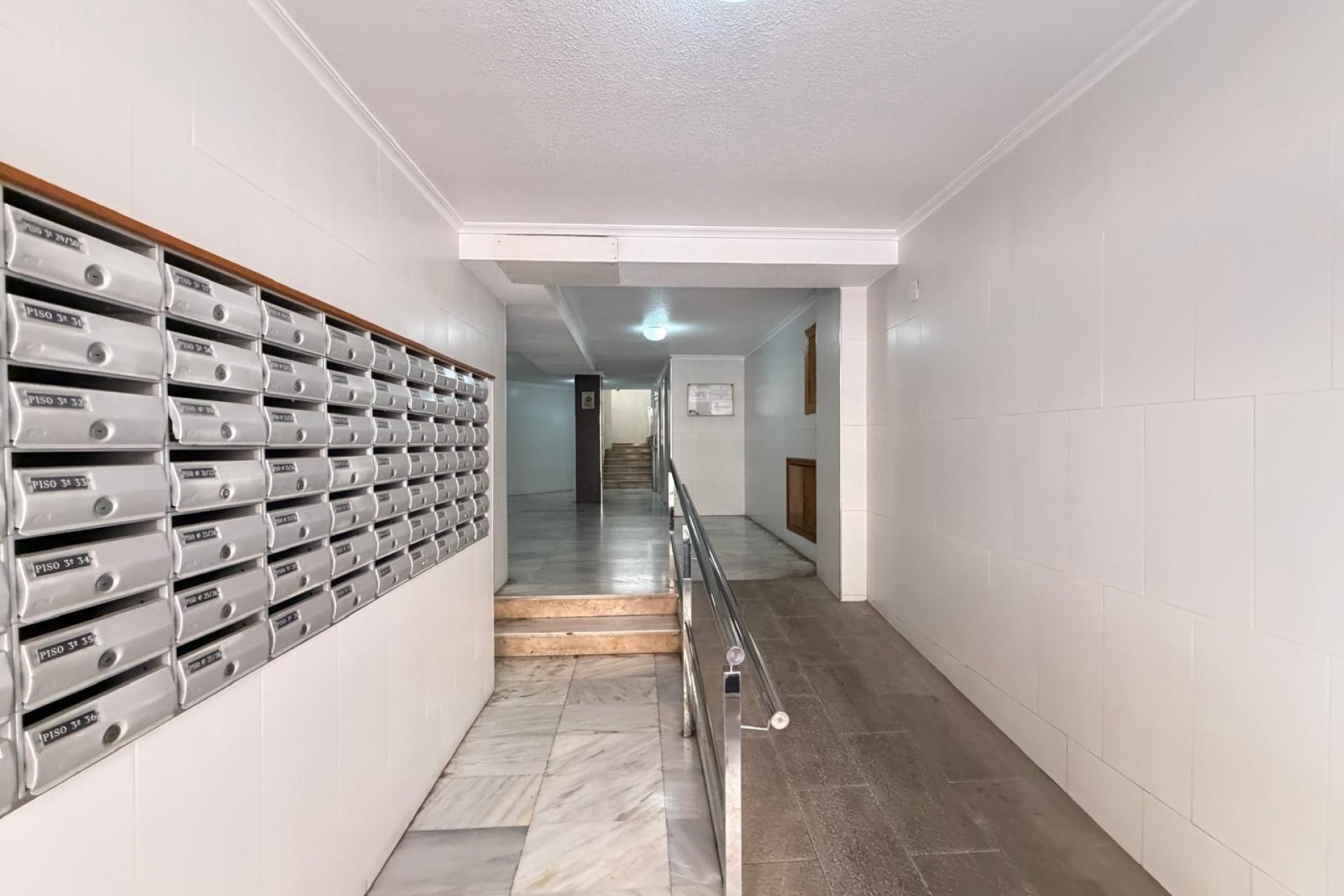 Segunda mano - Apartamento -
Torrevieja - Playa de los Locos
