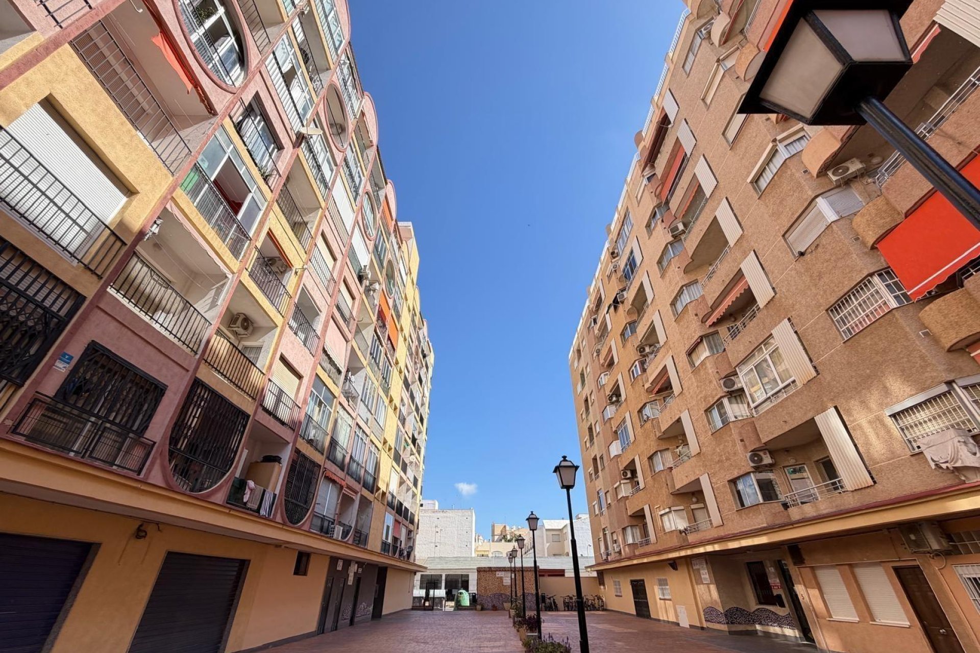 Segunda mano - Apartamento -
Torrevieja - Playa de los Locos