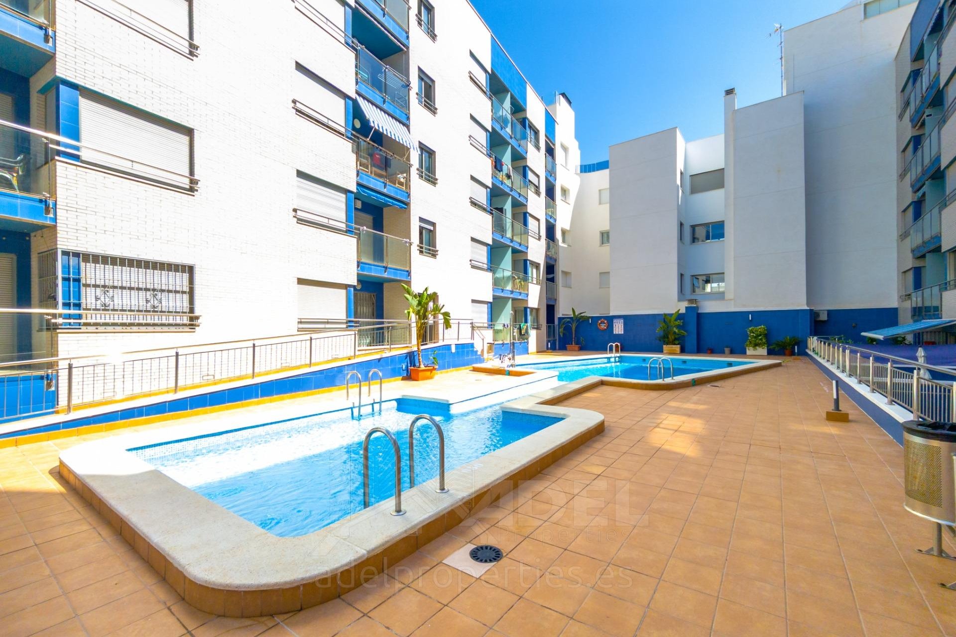 Segunda mano - Apartamento -
Torrevieja - Playa de los Locos