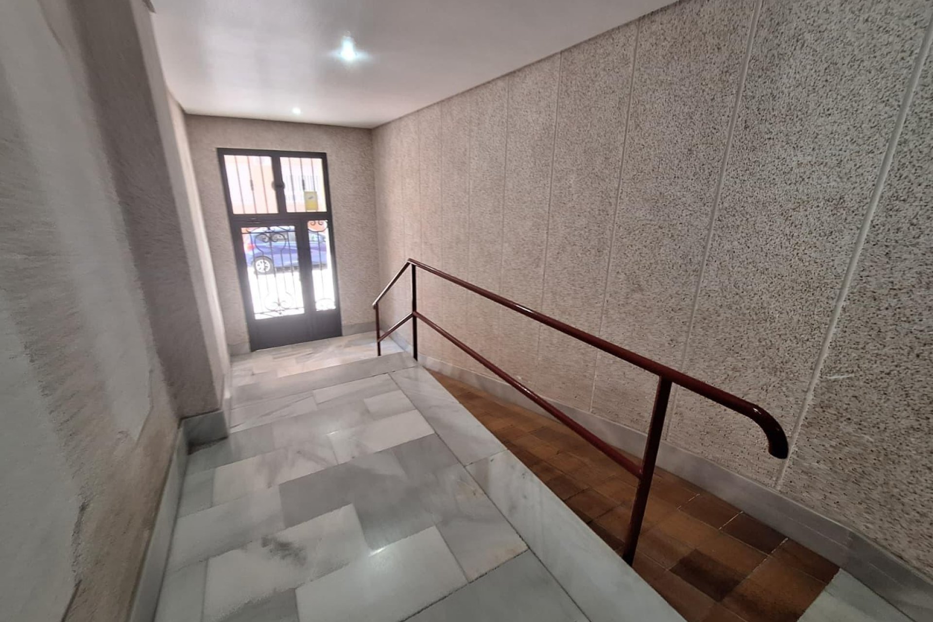 Segunda mano - Apartamento -
Torrevieja - Playa de los Locos