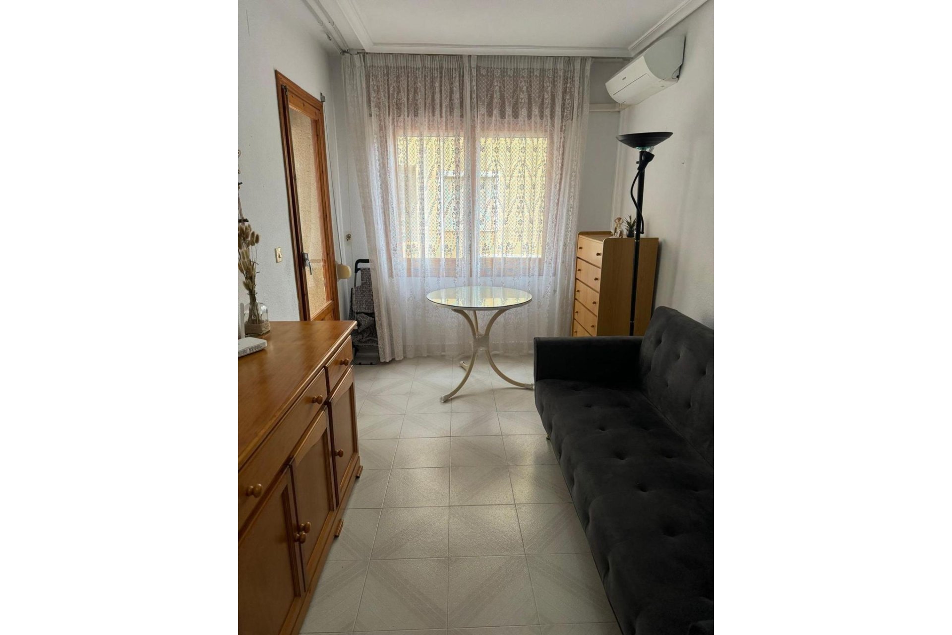 Segunda mano - Apartamento -
Torrevieja - Playa De Los Naufragos